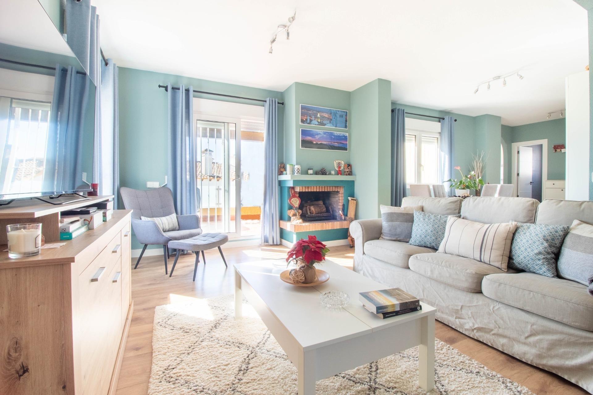 Resale - Villa -
San Miguel - Villamartín