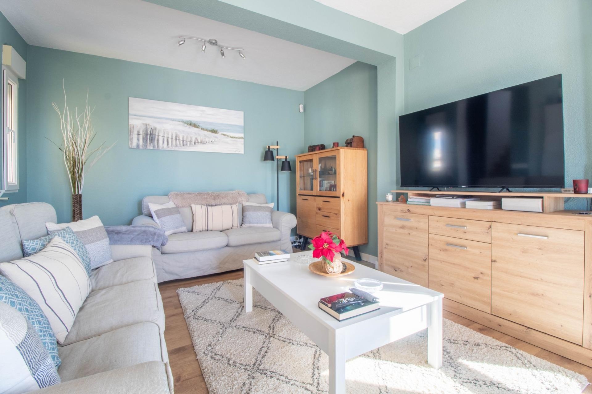 Resale - Villa -
San Miguel - Villamartín