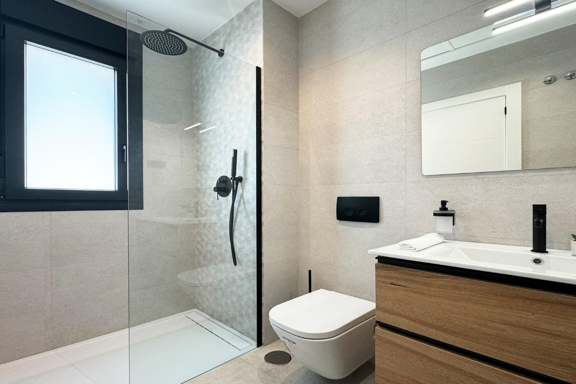 Resale - Villa -
San Miguel - Villamartín