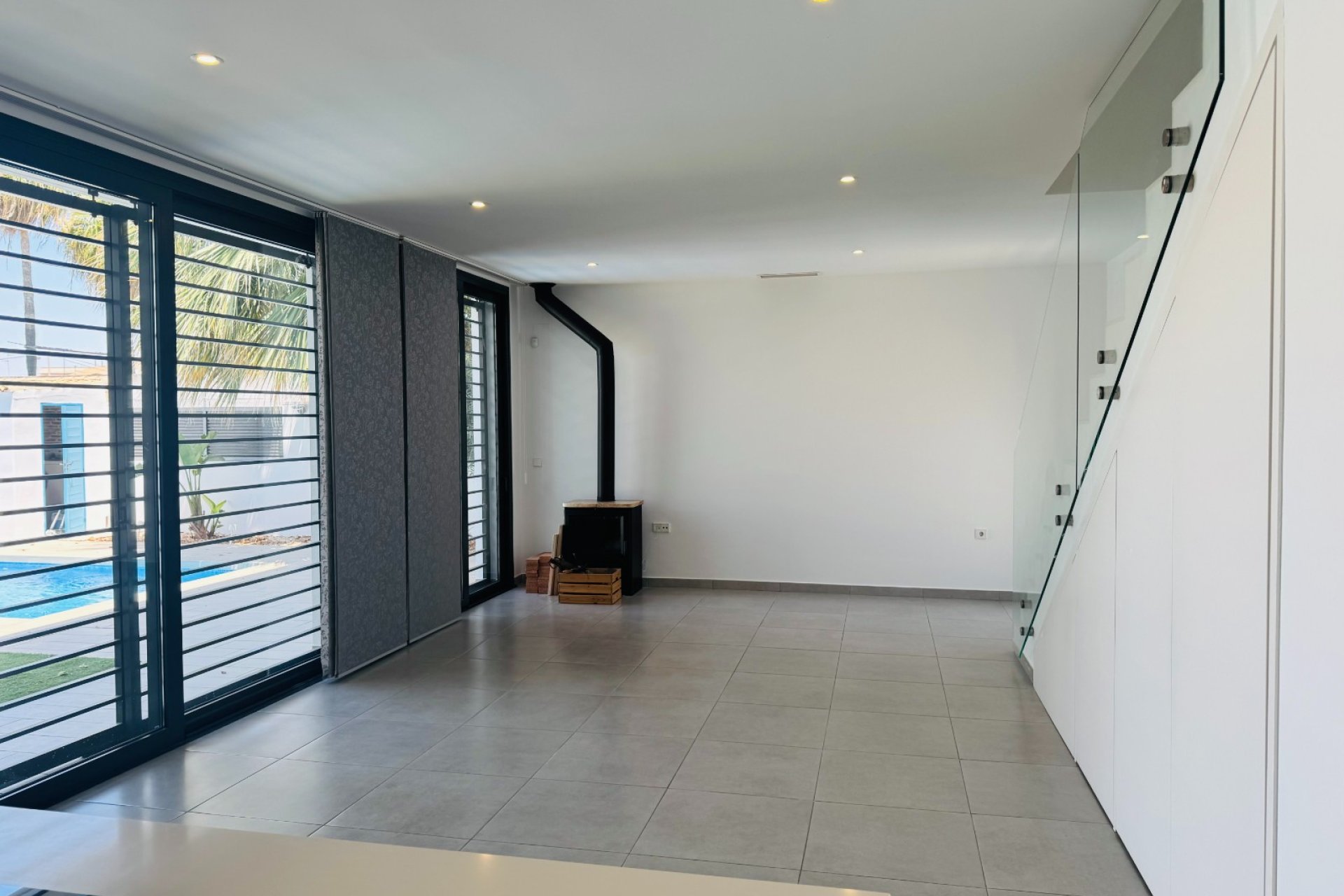 Resale - Villa -
San Pedro del Pinatar - Lo pagan