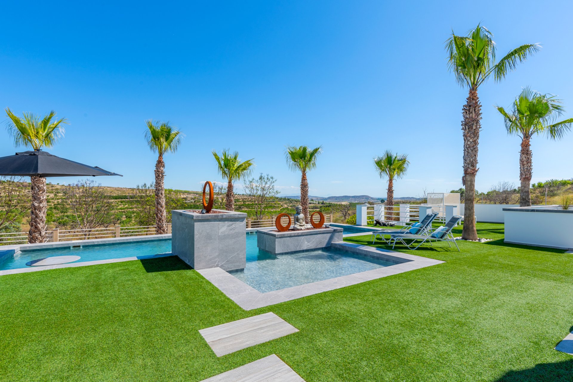 Resale - Villa -
Torremendo