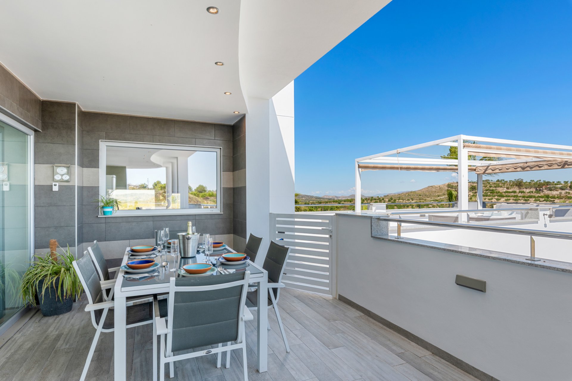 Resale - Villa -
Torremendo