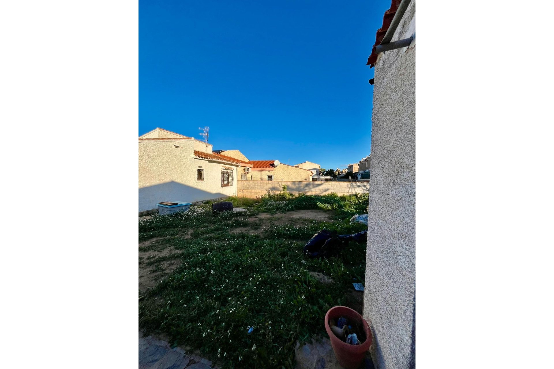 Resale - Villa -
Torrevieja - Aguas Nuevas