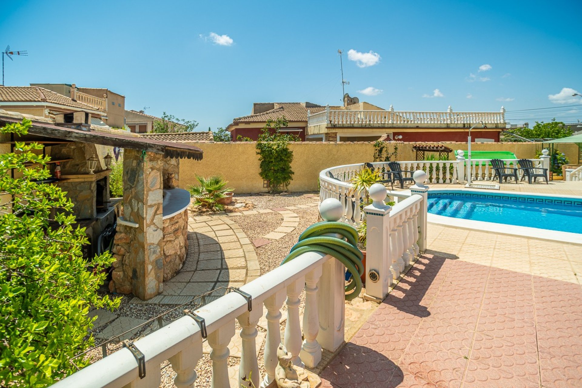 Resale - Villa -
Torrevieja - La Siesta