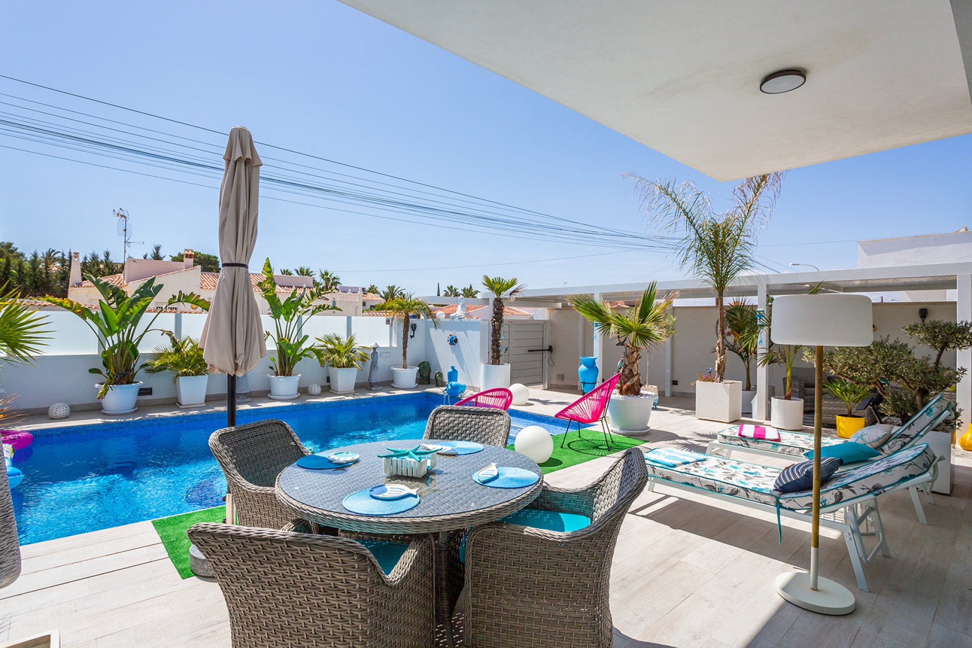 Resale - Villa -
Torrevieja - La siesta