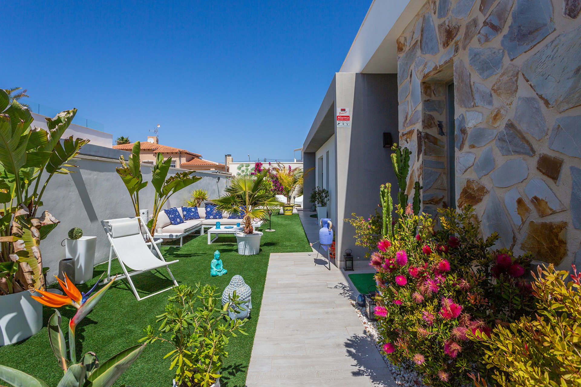 Resale - Villa -
Torrevieja - La siesta