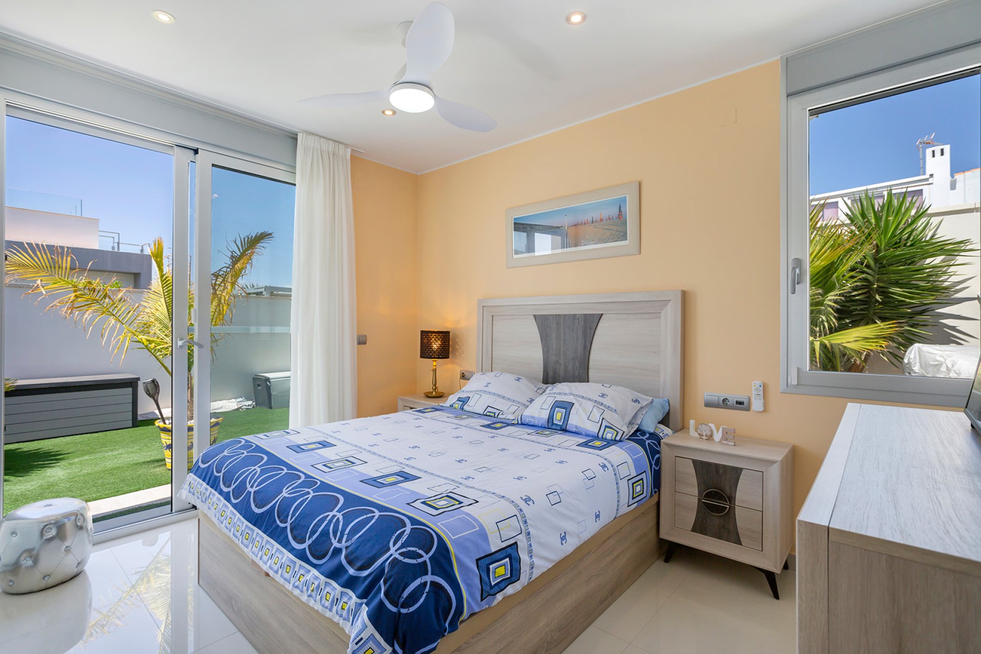 Resale - Villa -
Torrevieja - La siesta