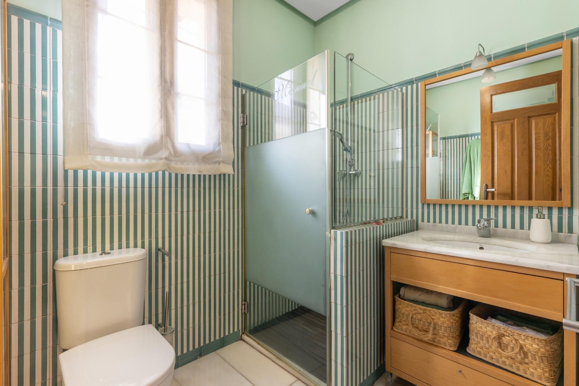 Resale - Villa -
Torrevieja - La veleta