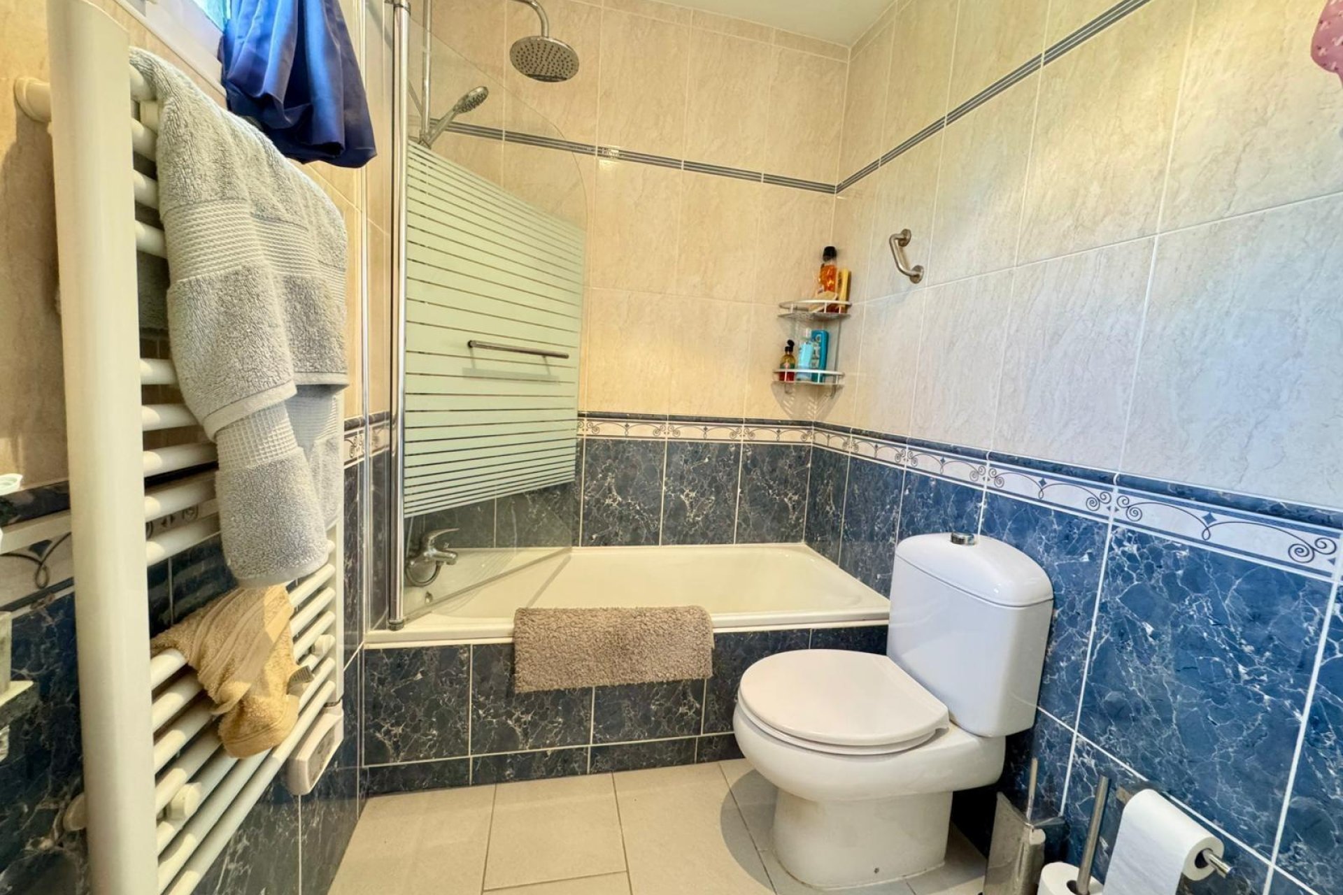 Resale - Villa -
Torrevieja - Los Altos