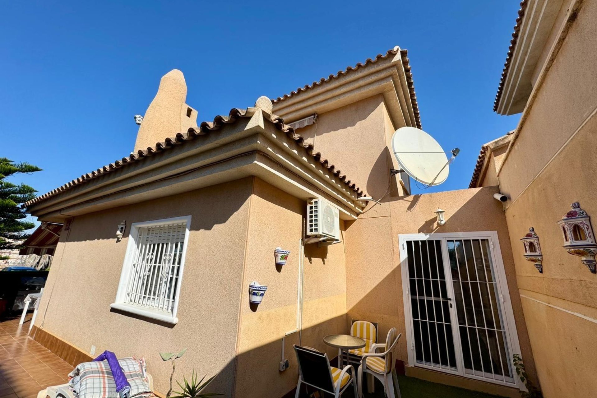 Resale - Villa -
Torrevieja - Los Altos