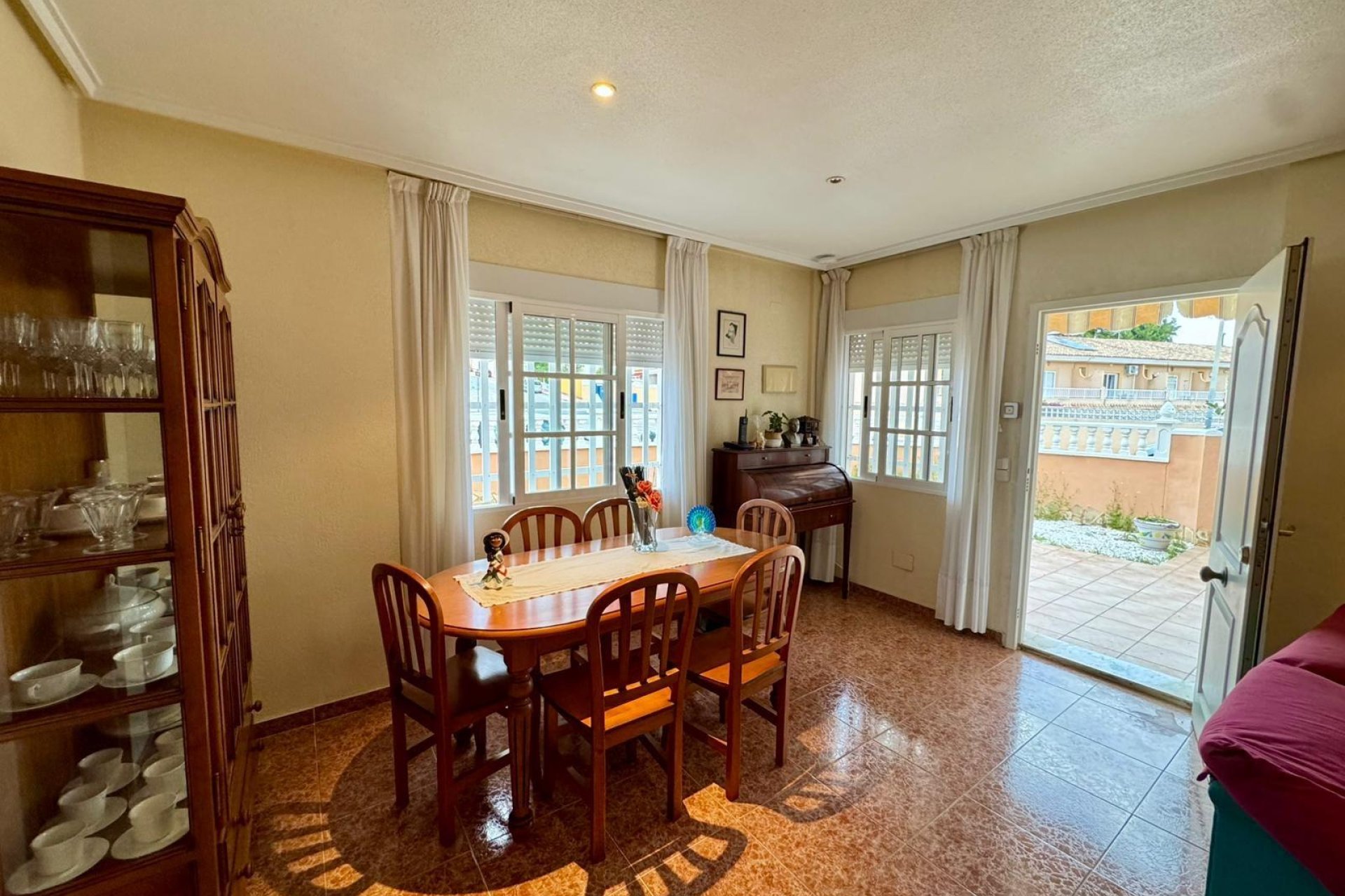 Resale - Villa -
Torrevieja - Los Balcones