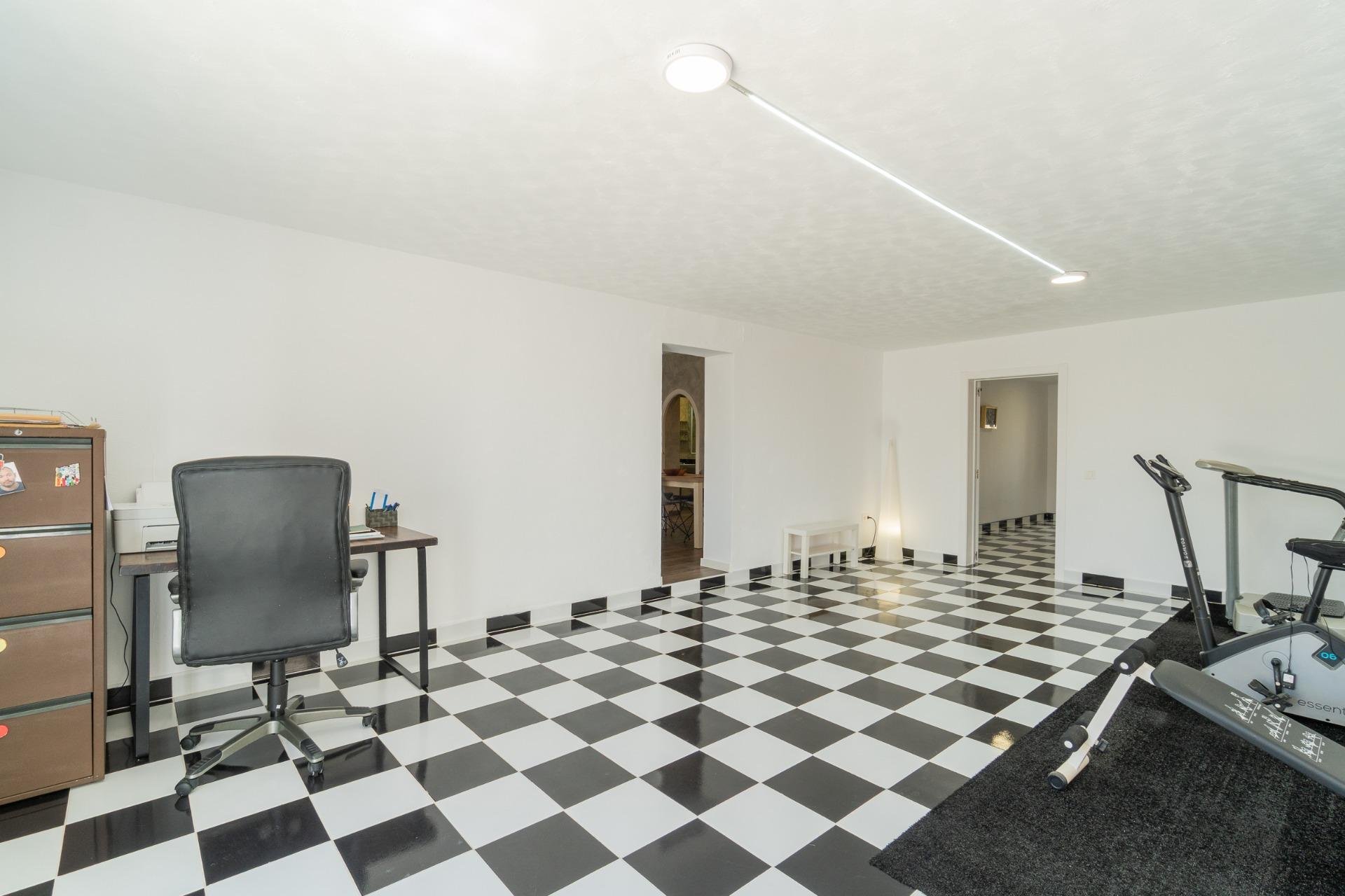 Resale - Villa -
Torrevieja - Torreta florida