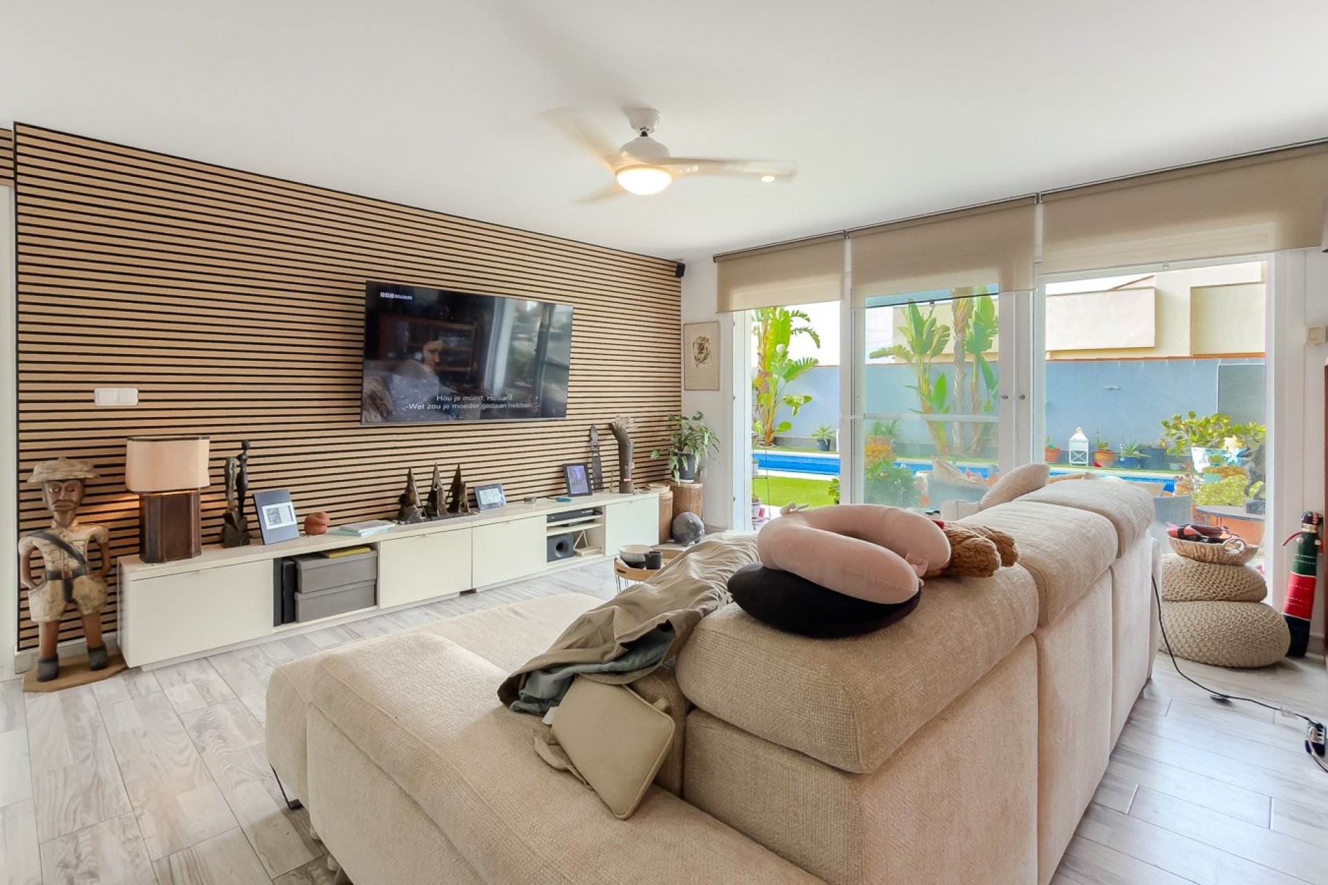 Resale - Villa -
Torrevieja - Torreta - Florida