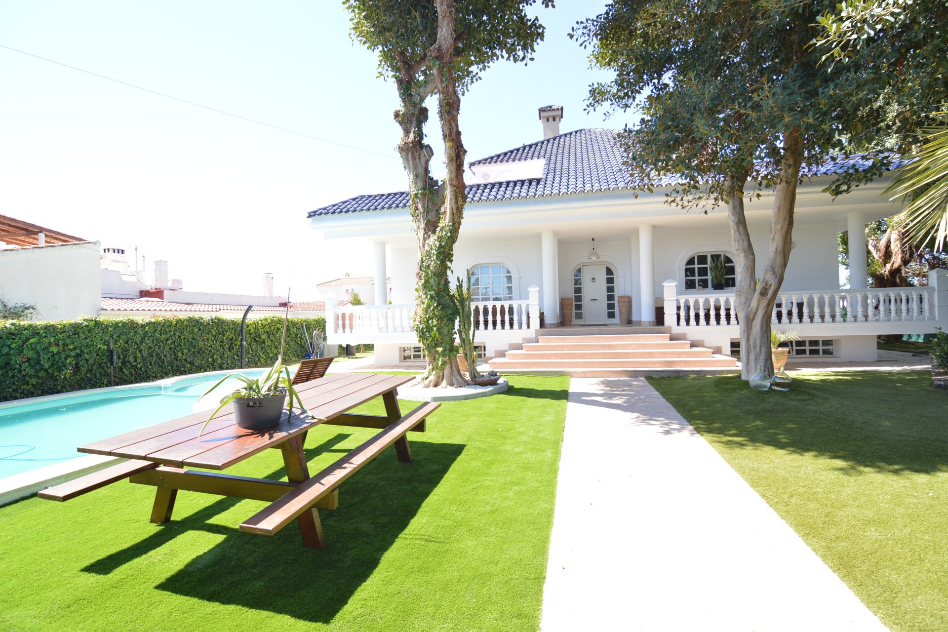 Resale - Villa -
Torrevieja - Torreta - florida