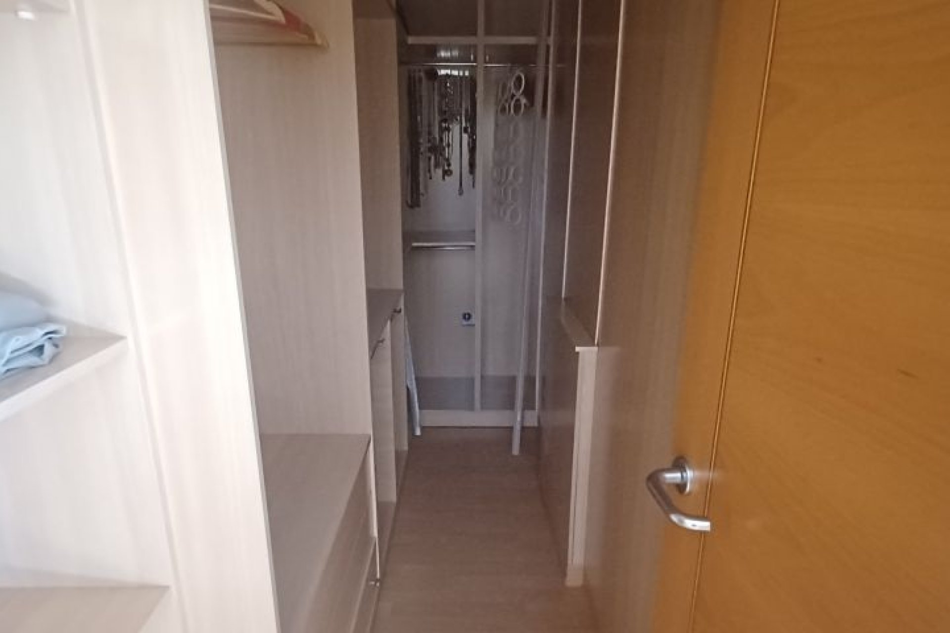 Resale - Villa -
Torrevieja