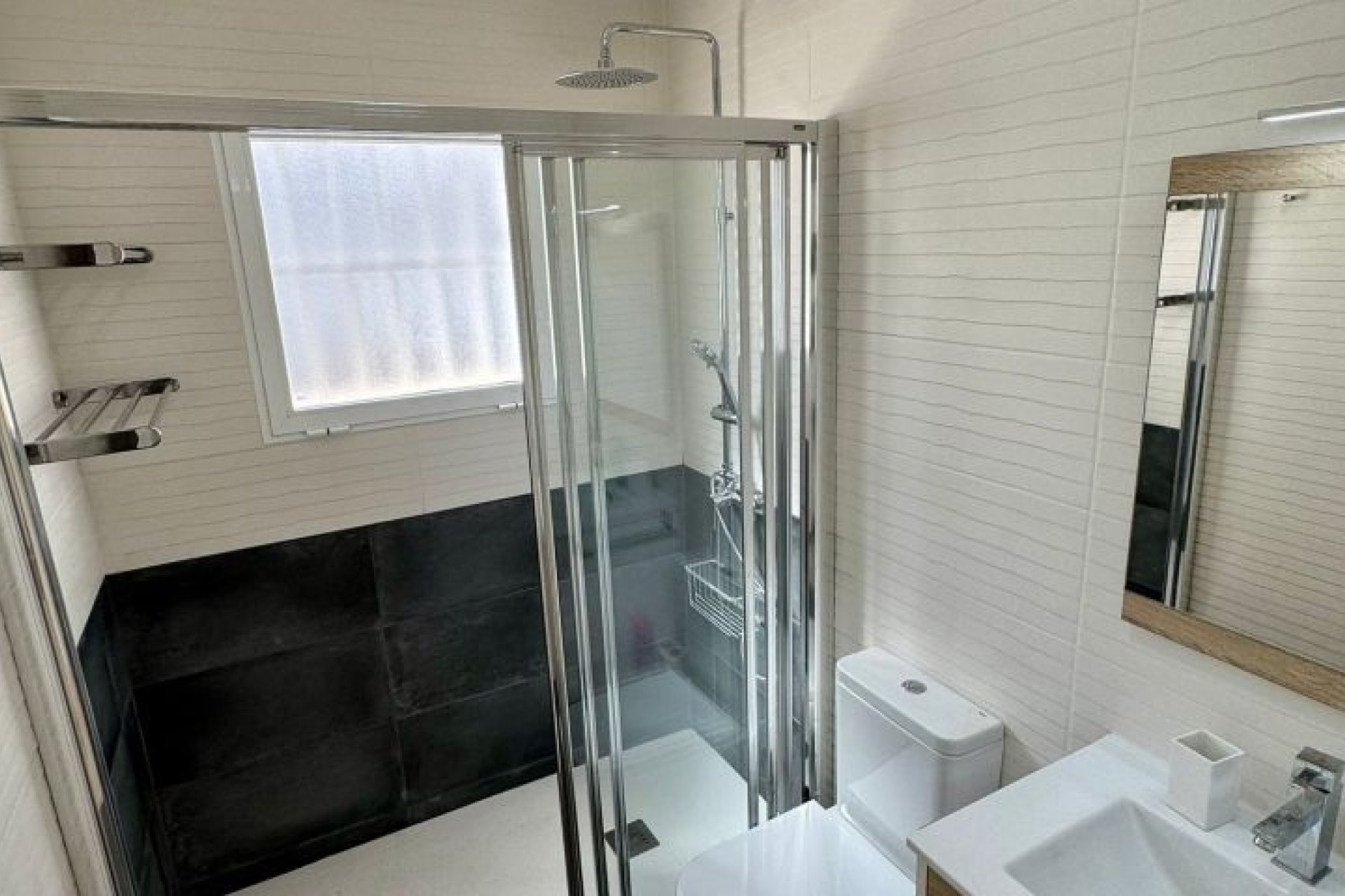 Resale - Villa -
Torrevieja