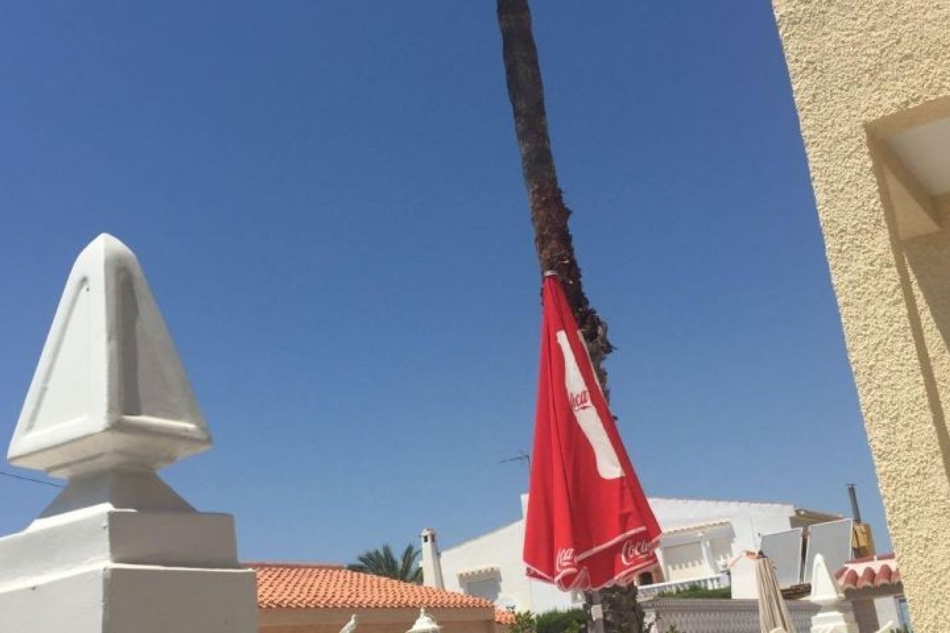 Resale - Villa -
Torrevieja