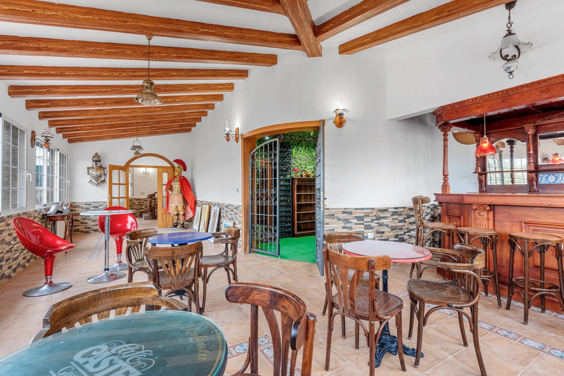 Resale - Villa -
Torrevieja