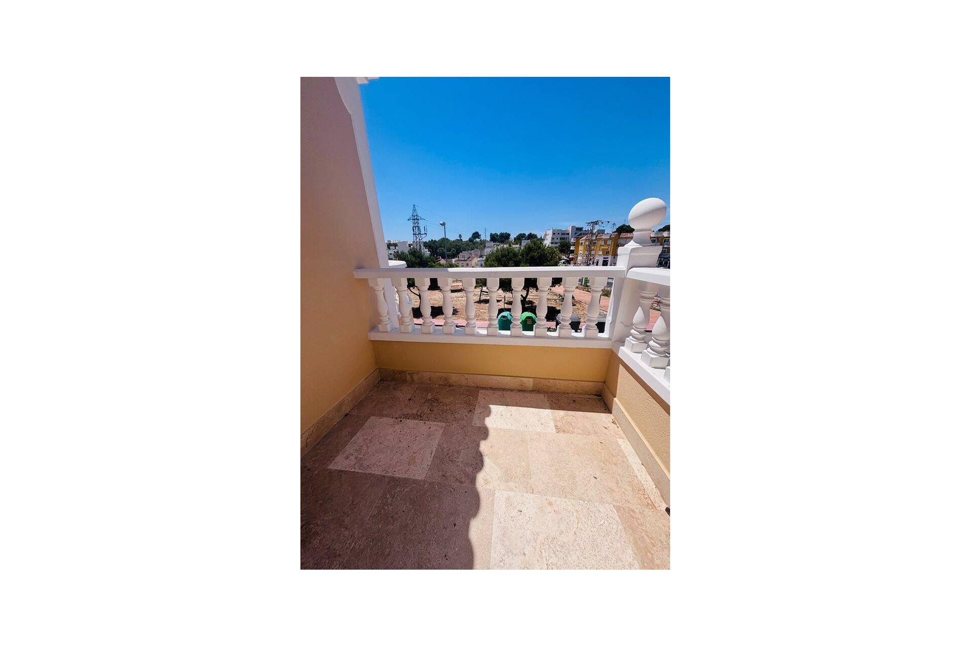 Resale - Villa -
Villamartin - Blue Lagoon