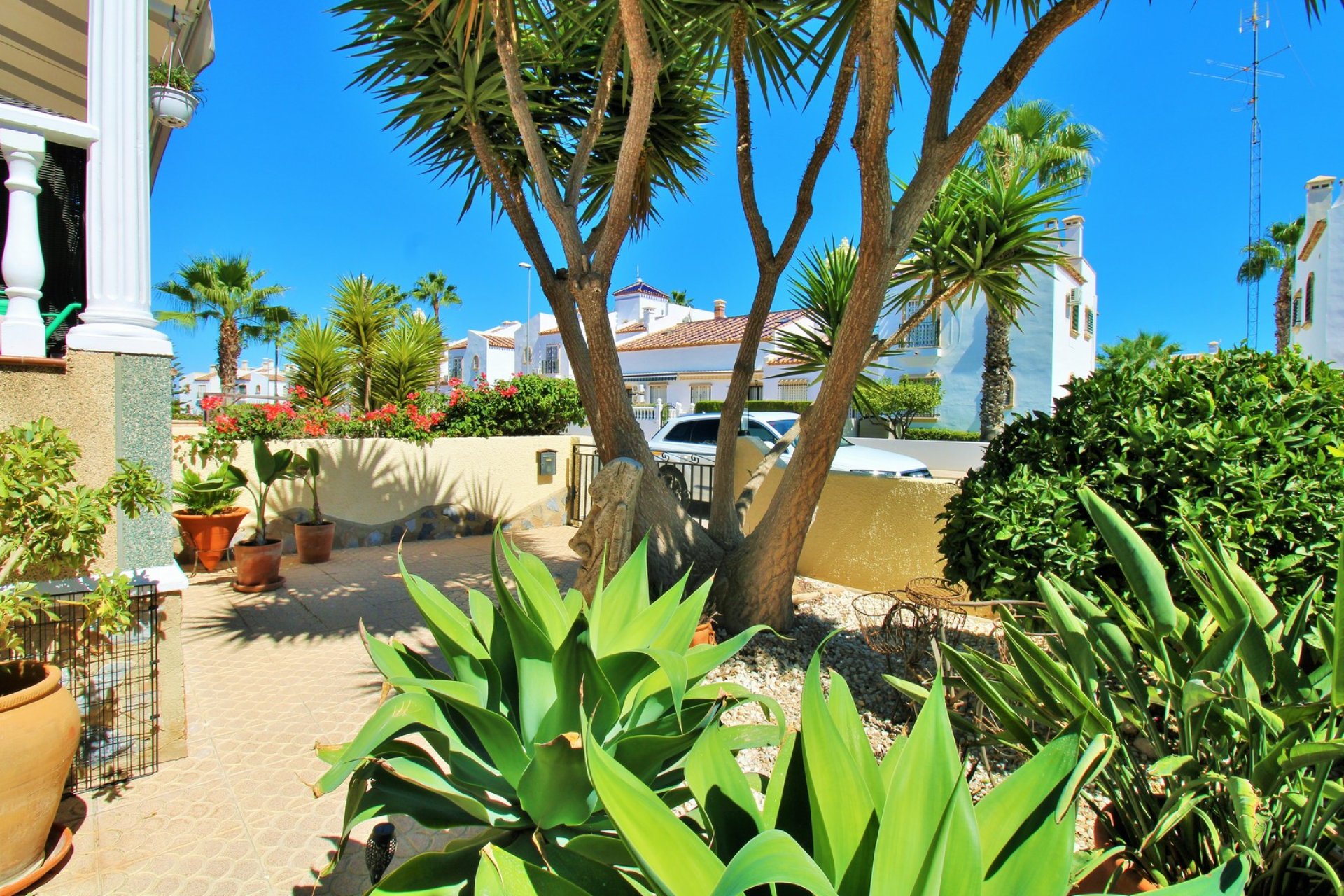 Resale - Villa -
Villamartin - Las Violetas