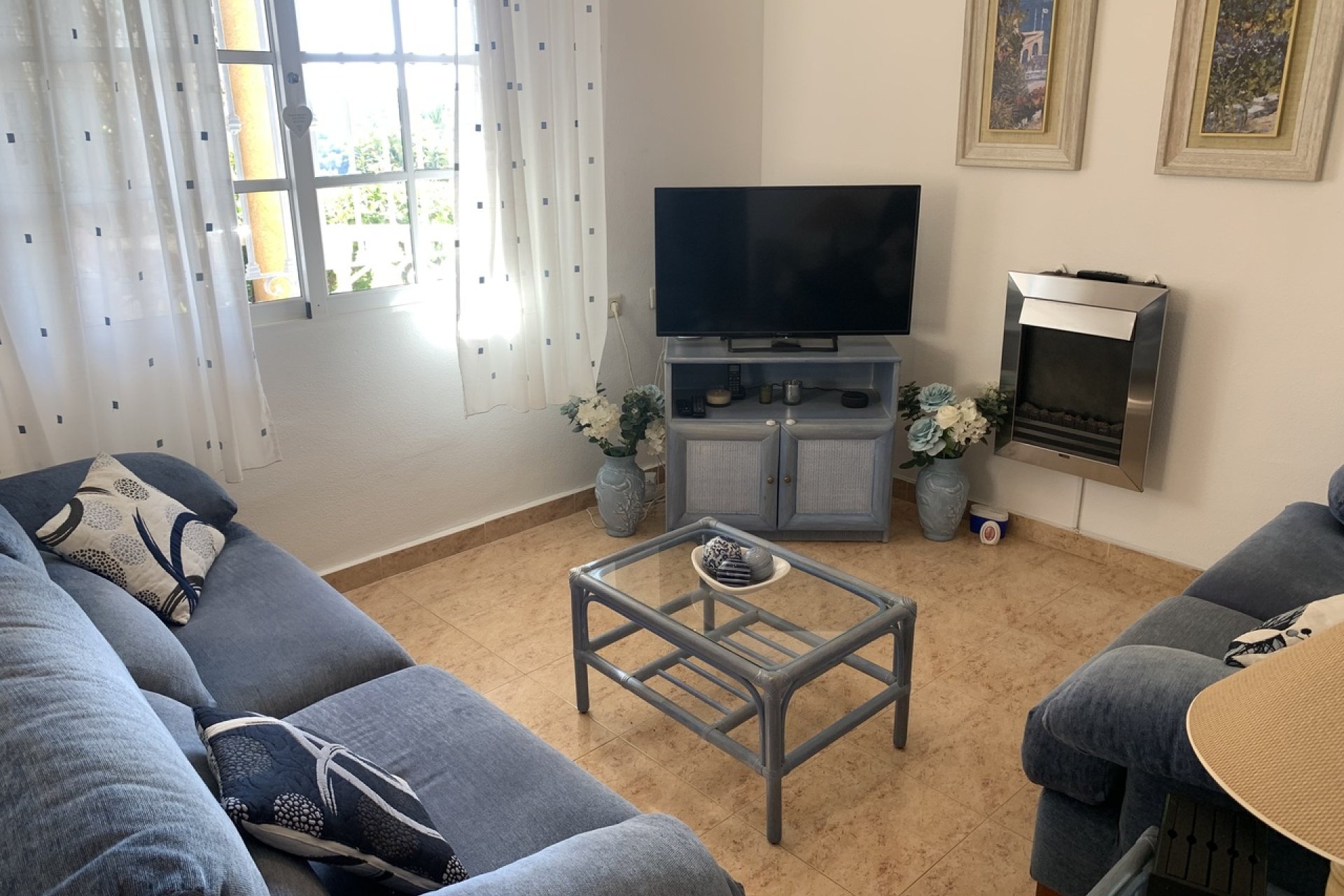 Resale - Villa -
Villamartin, Orihuela Costa - Villamartín