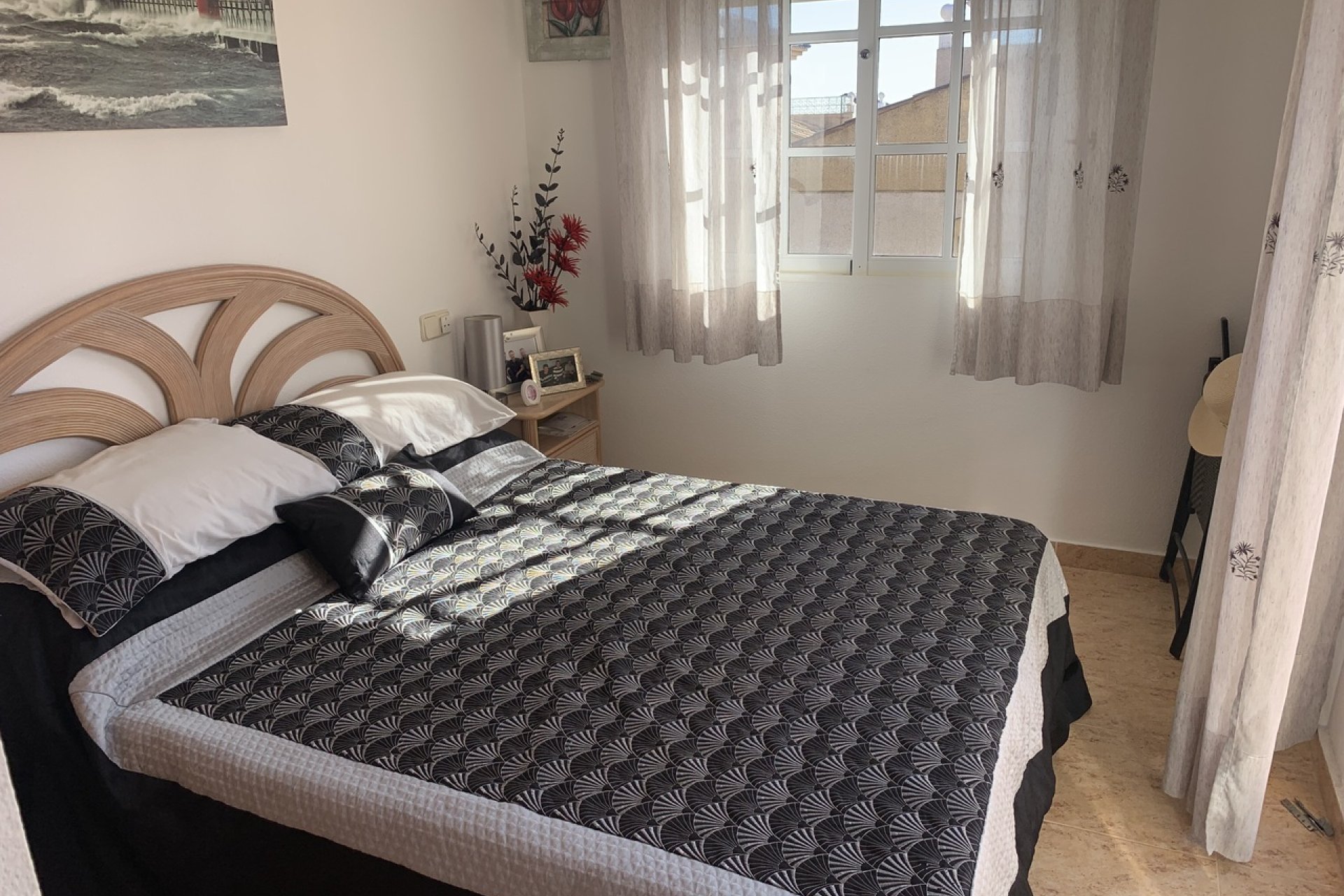 Resale - Villa -
Villamartin, Orihuela Costa - Villamartín