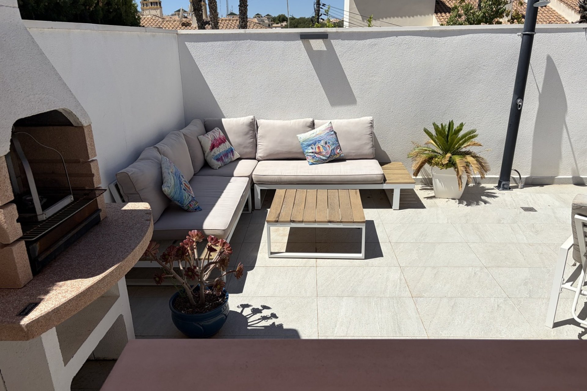 Resale - Villa -
Villamartin, Orihuela Costa - Villamartín