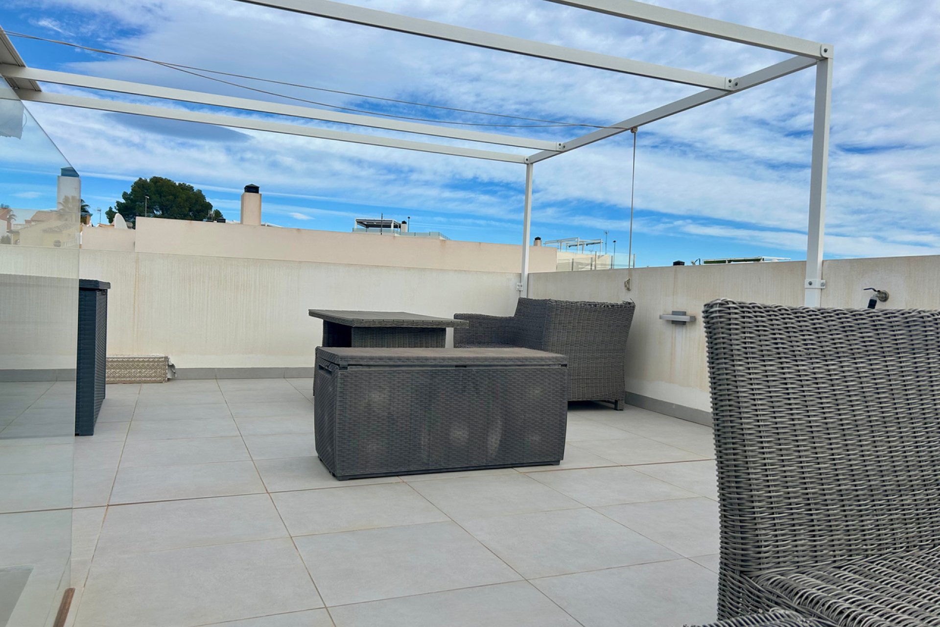 Resale - Villa -
Villamartin, Orihuela Costa - Villamartín
