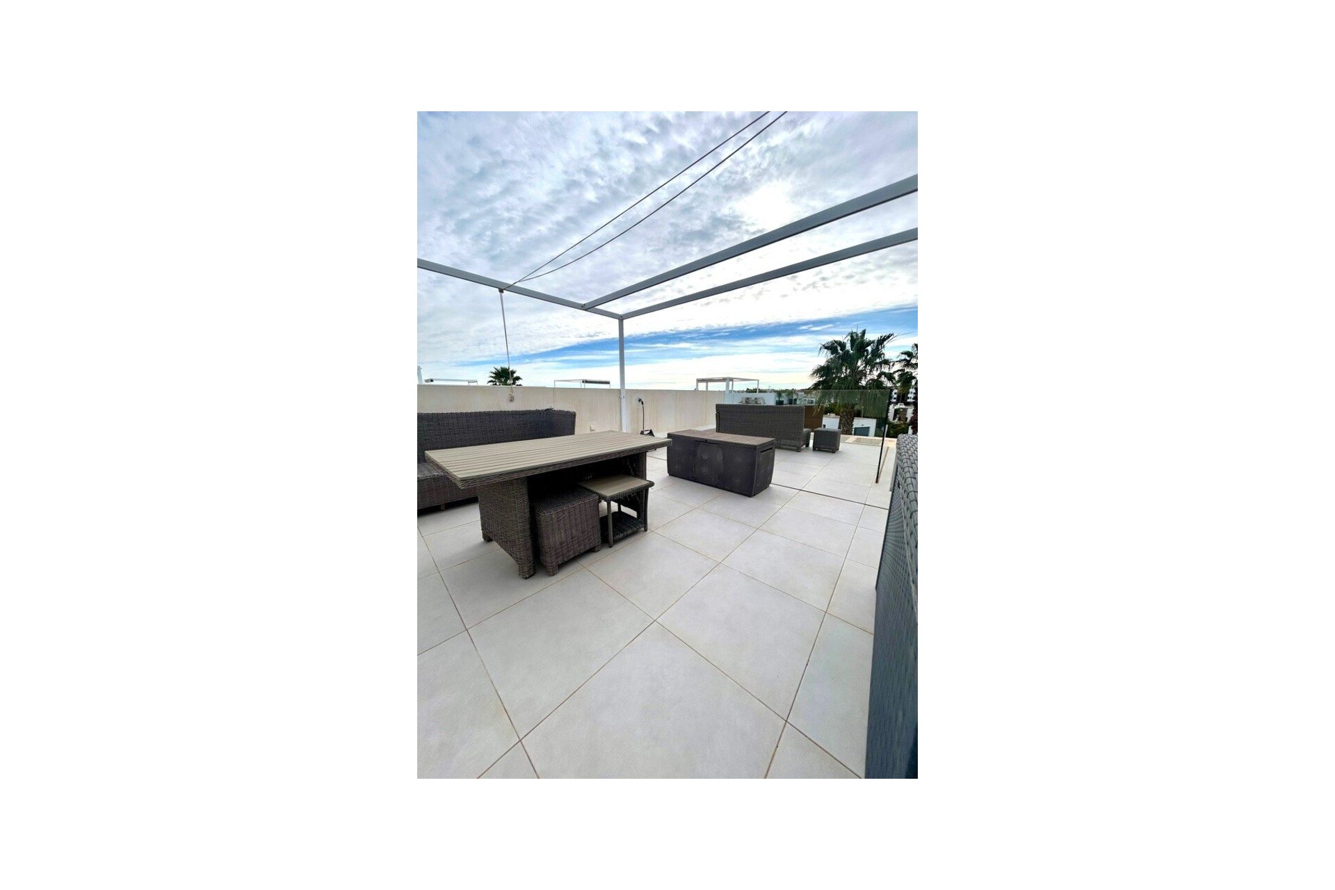 Resale - Villa -
Villamartin, Orihuela Costa - Villamartín