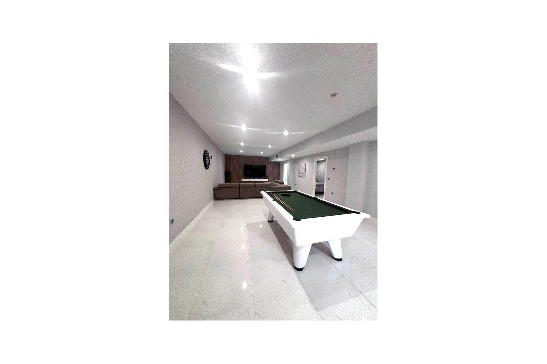 Resale - Villa -
Villamartin - PAU 8