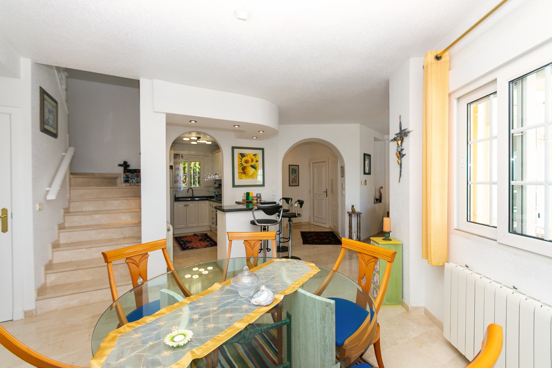 Resale - Villa -
Villamartin - Rioja
