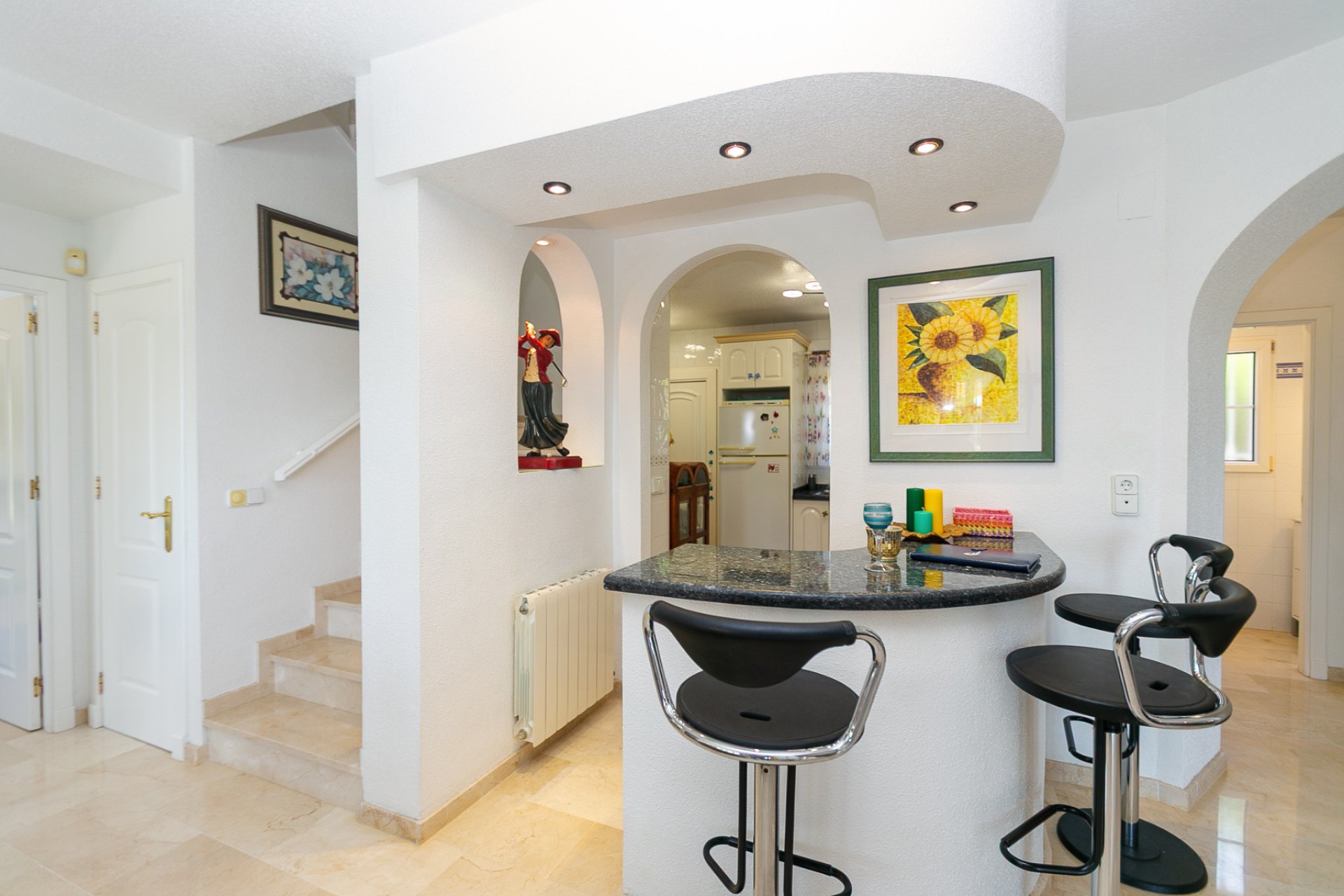 Resale - Villa -
Villamartin - Rioja