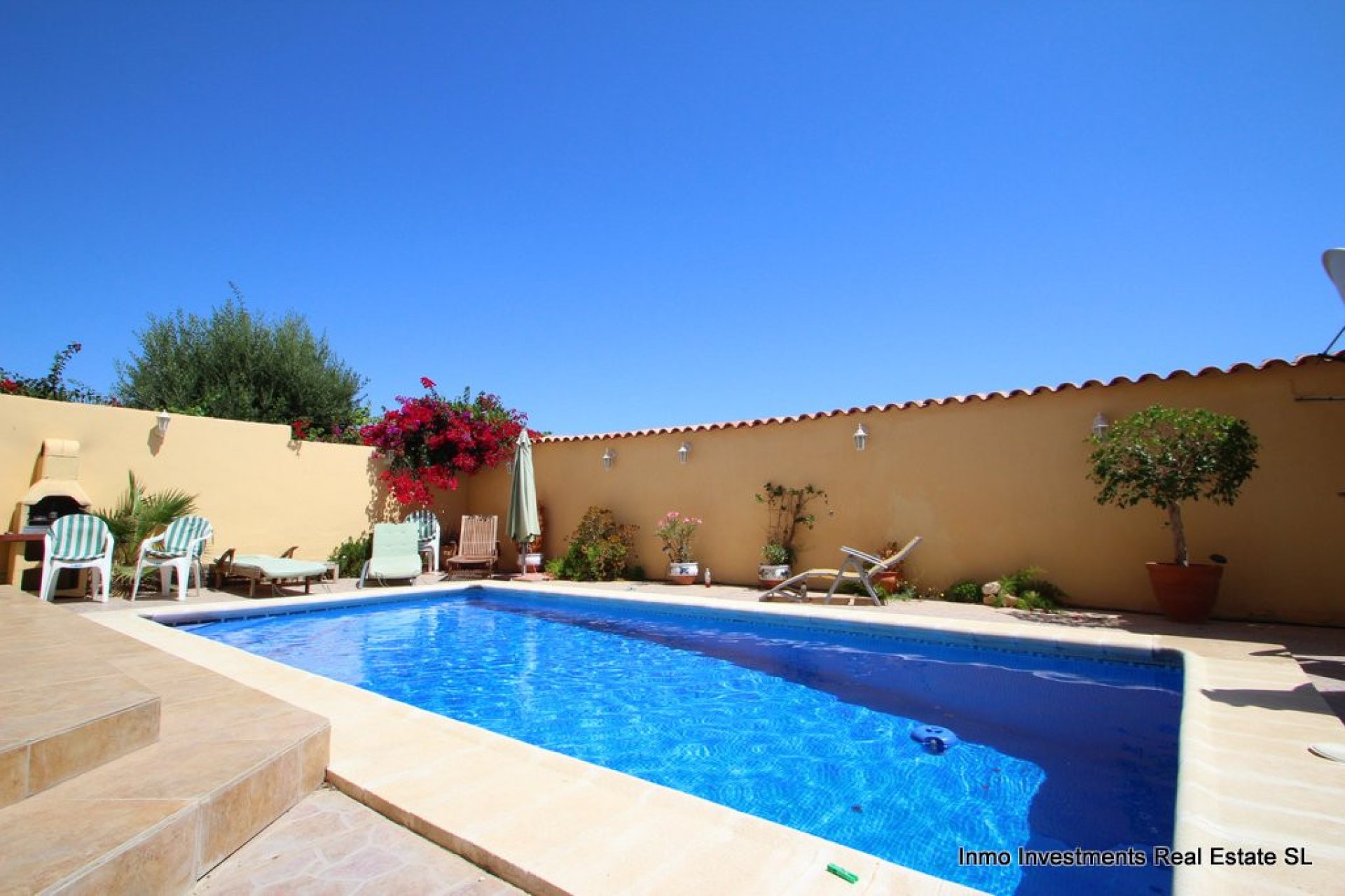 Resale - Villa -
Villamartin - Villacosta