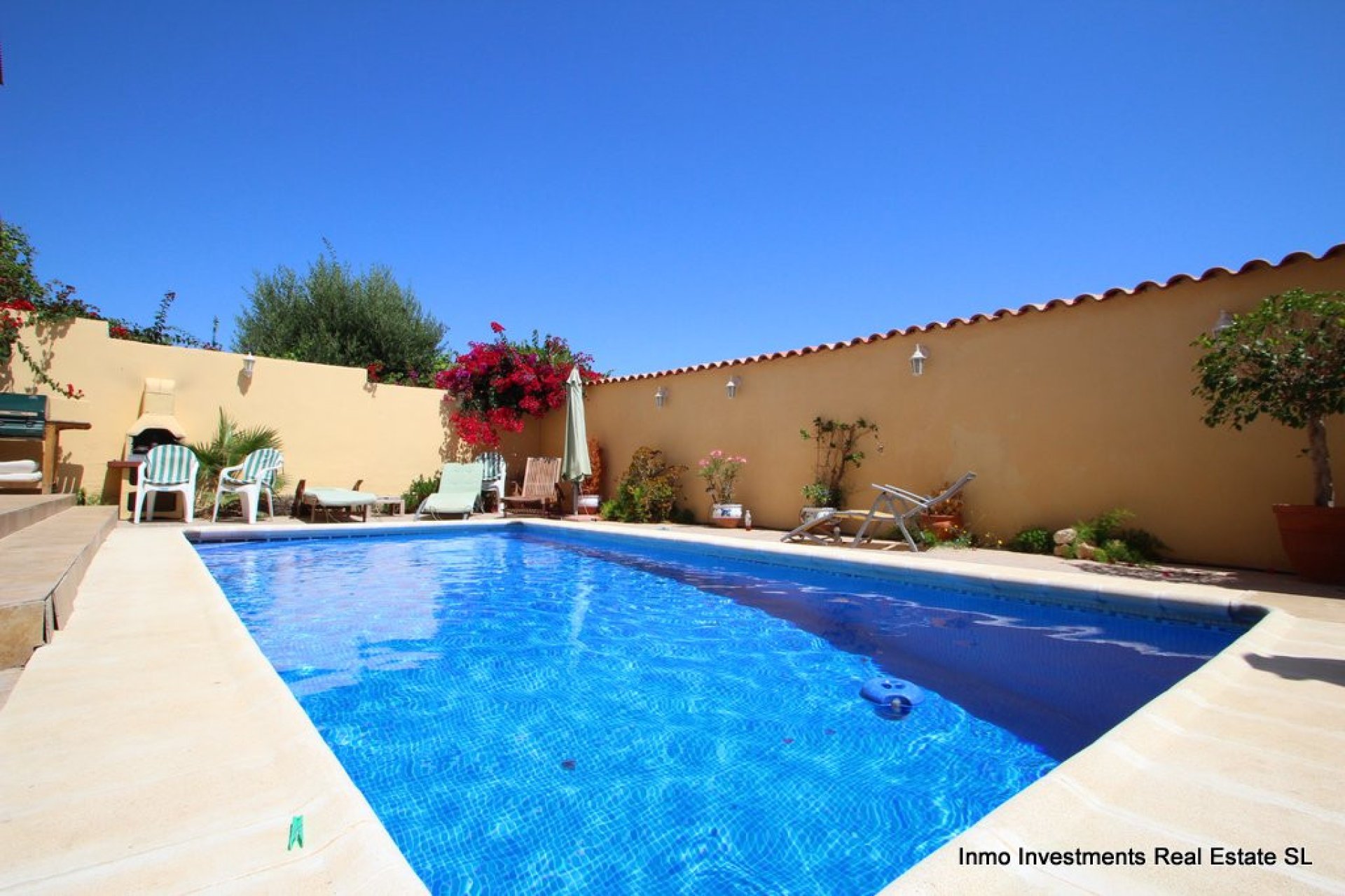 Resale - Villa -
Villamartin - Villacosta