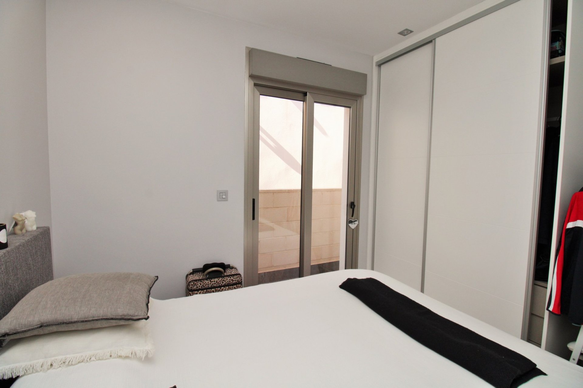 Resale - Villa -
Villamartin - Villamartín