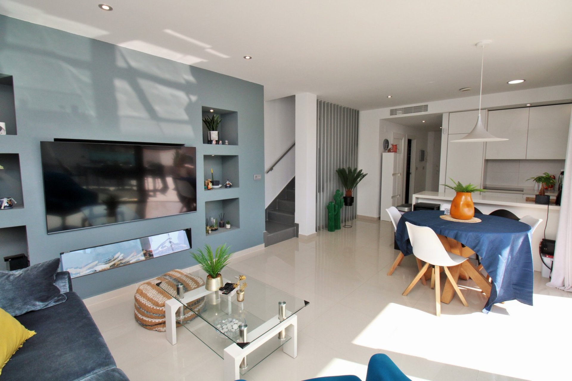 Resale - Villa -
Villamartin - Villamartín