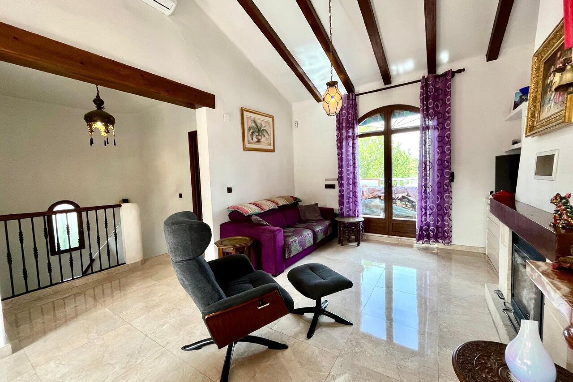 Resale - Villa -
Villamartin - Villamartín