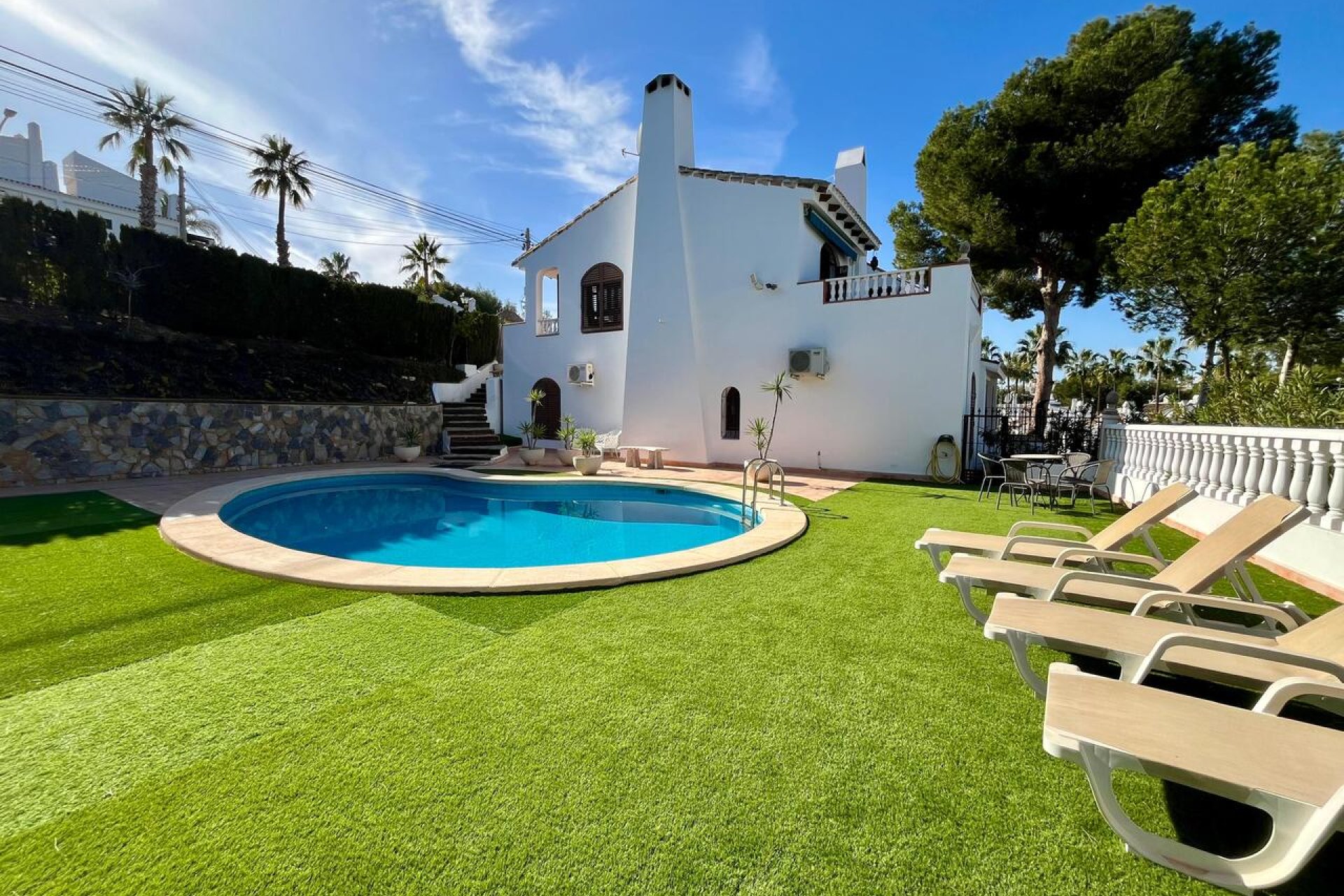 Resale - Villa -
Villamartin - Villamartín