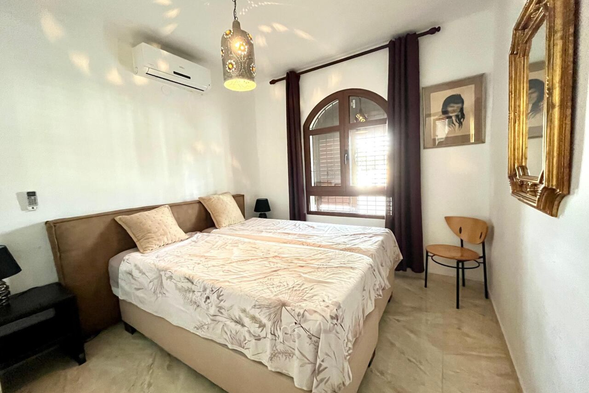 Resale - Villa -
Villamartin - Villamartín