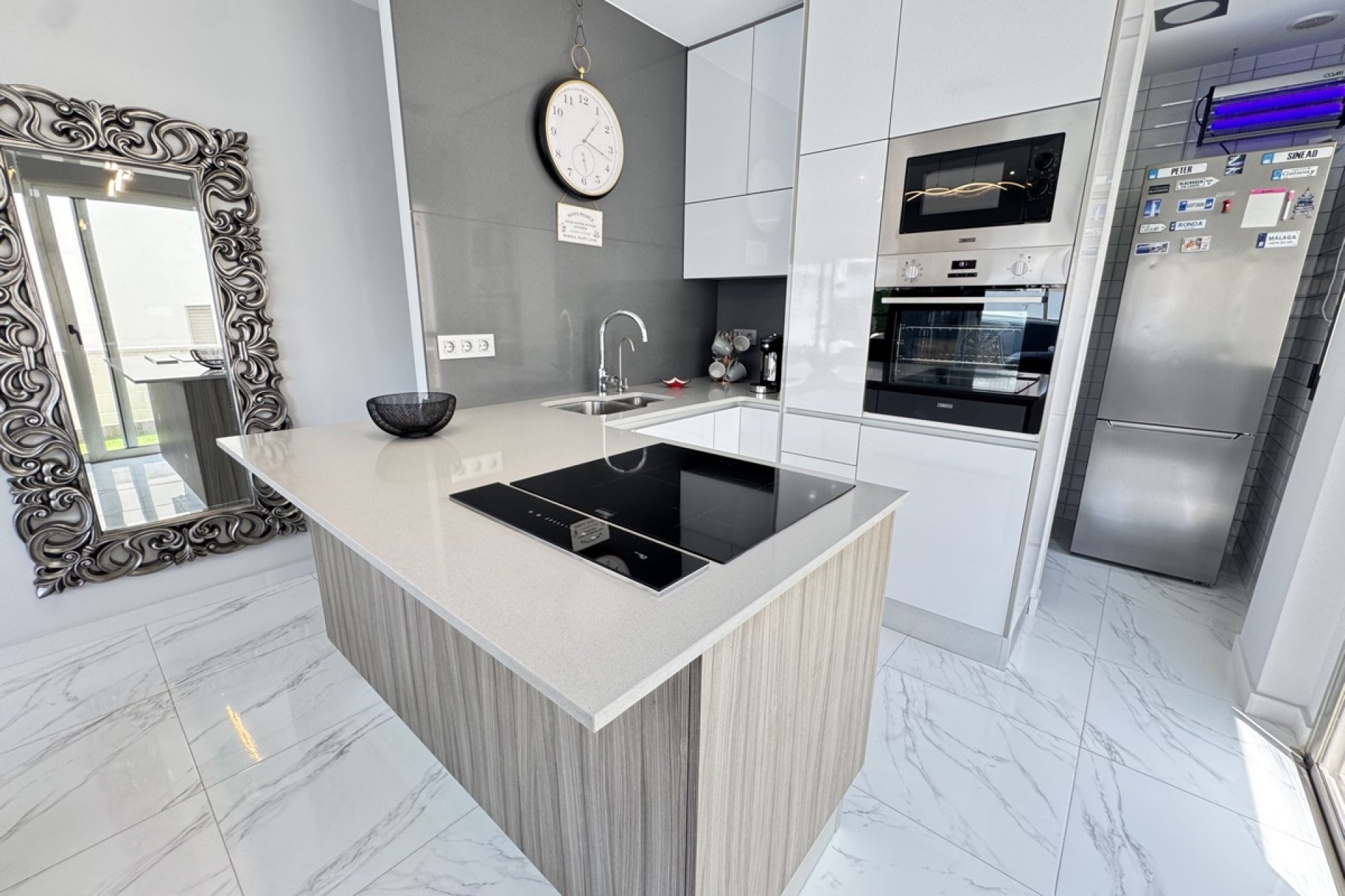 Resale - Villa -
Villamartin - Villamartín