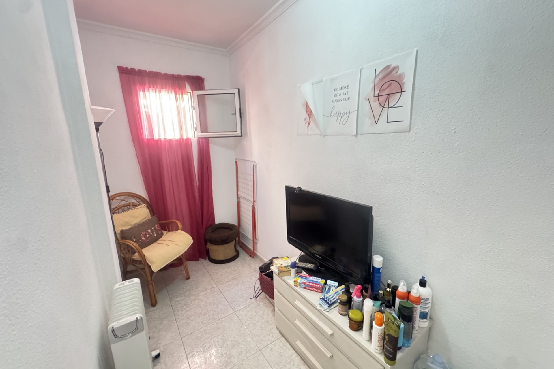 Resale - Villa -
Villamartin - Villamartín