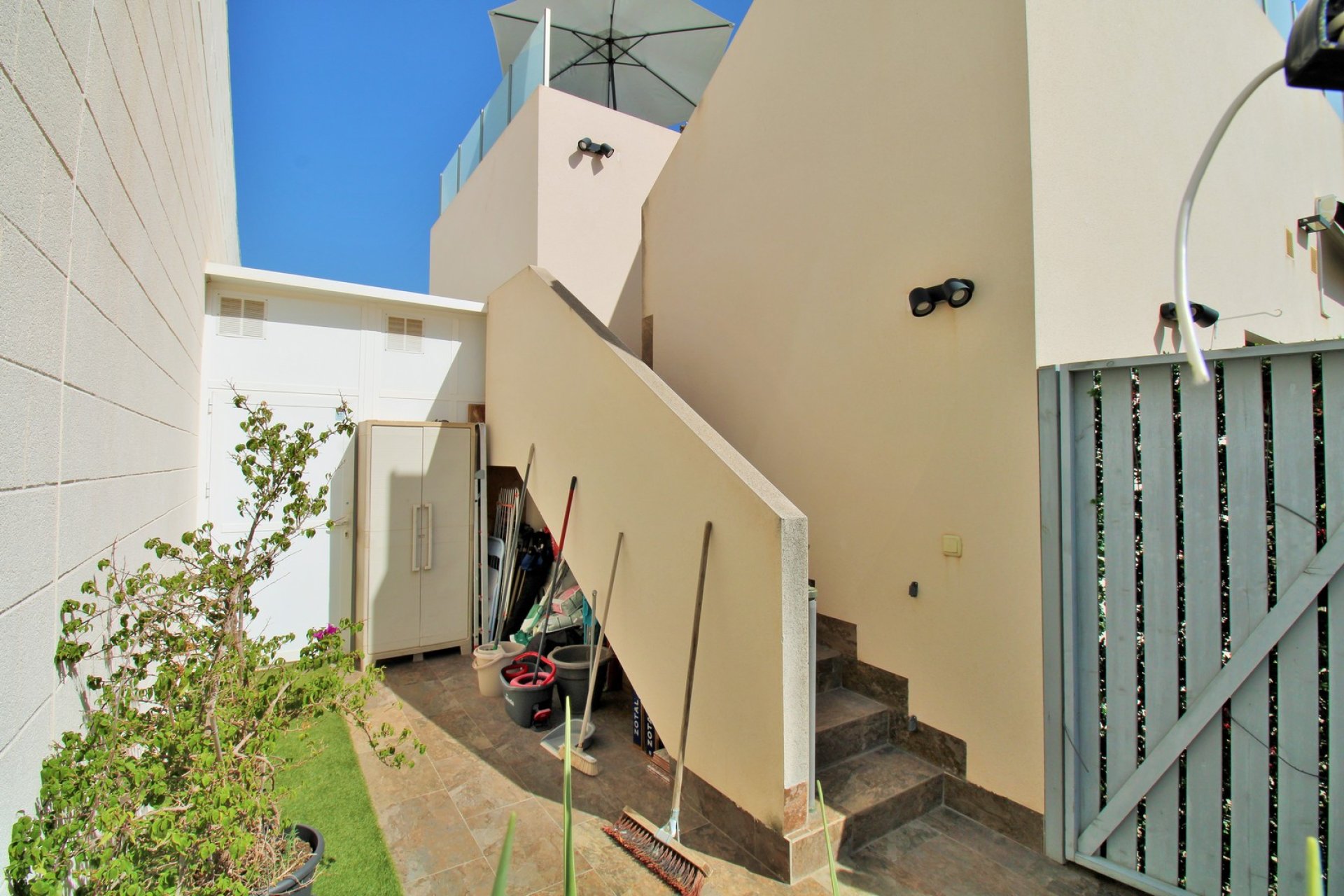 Resale - Villa -
Villamartin - Villamartín