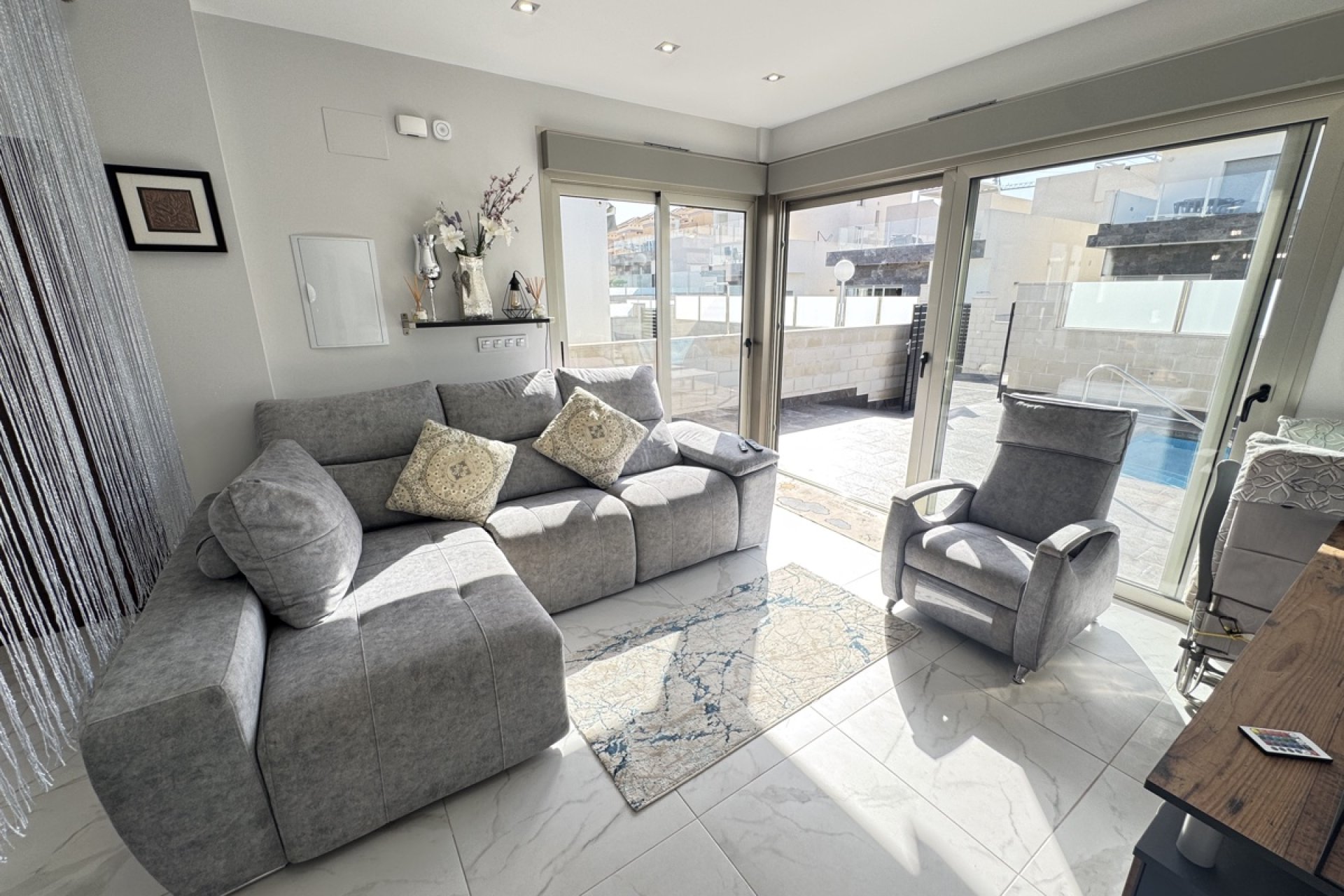 Resale - Villa -
Villamartin - Villamartín