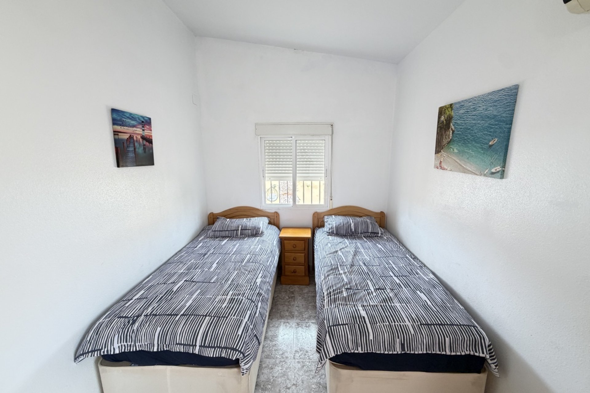 Resale - Villa -
Villamartin - Villamartín