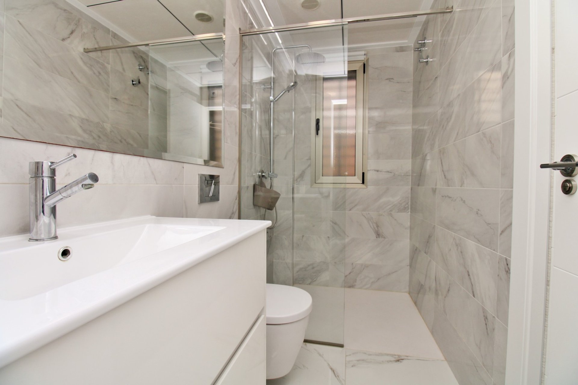 Resale - Villa -
Villamartin - Villamartín
