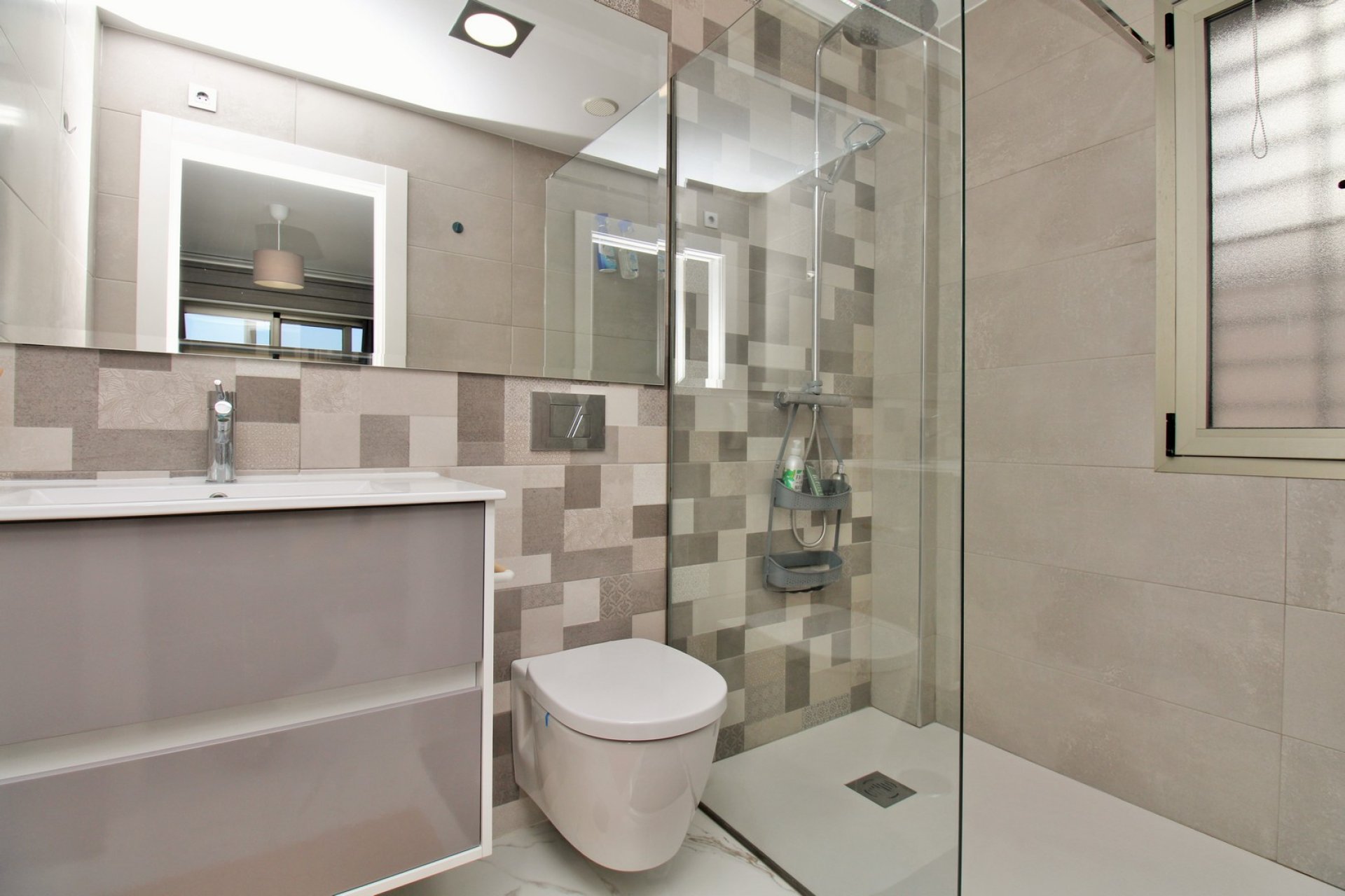 Resale - Villa -
Villamartin - Villamartín