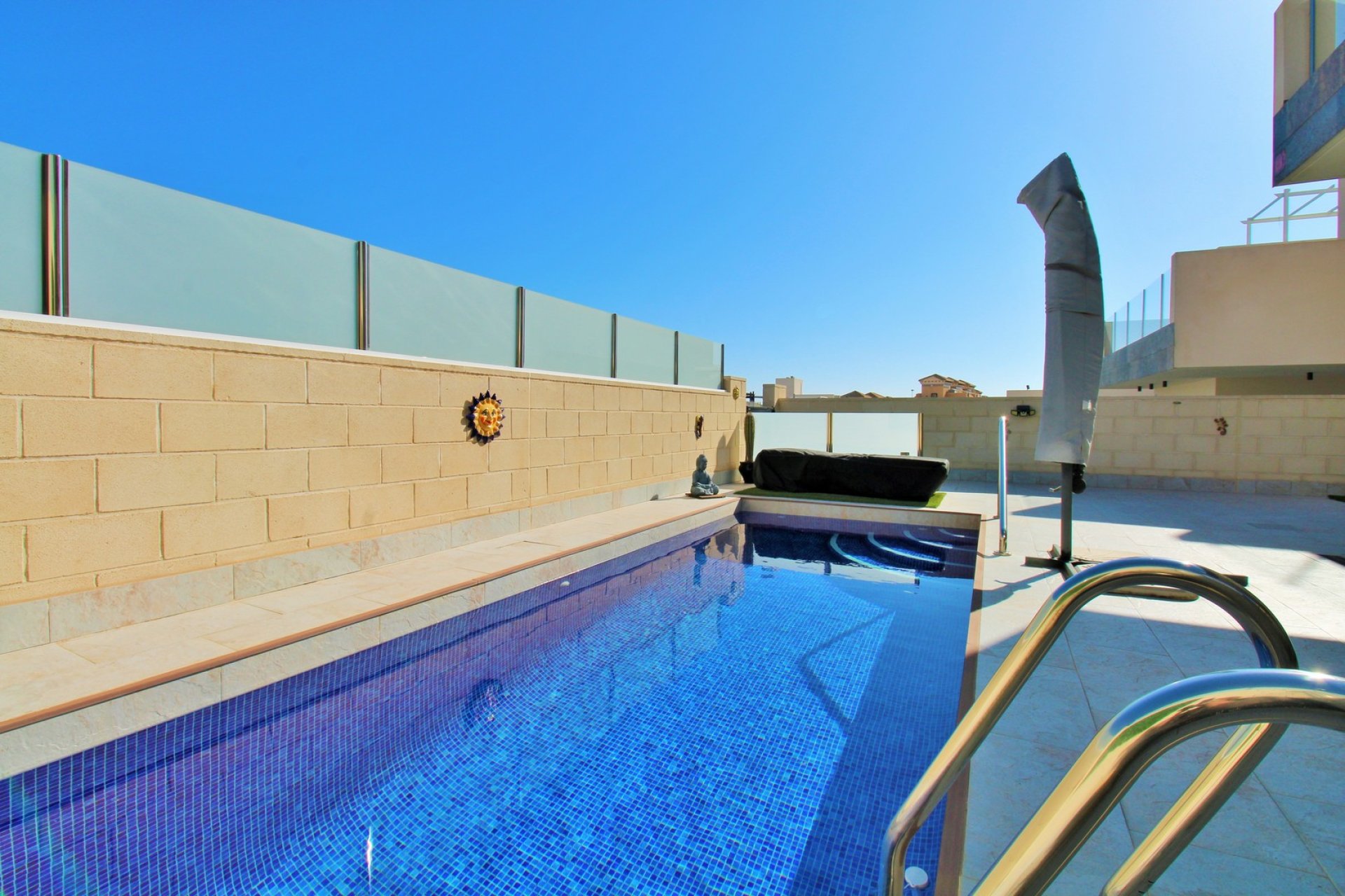 Resale - Villa -
Villamartin - Villamartín