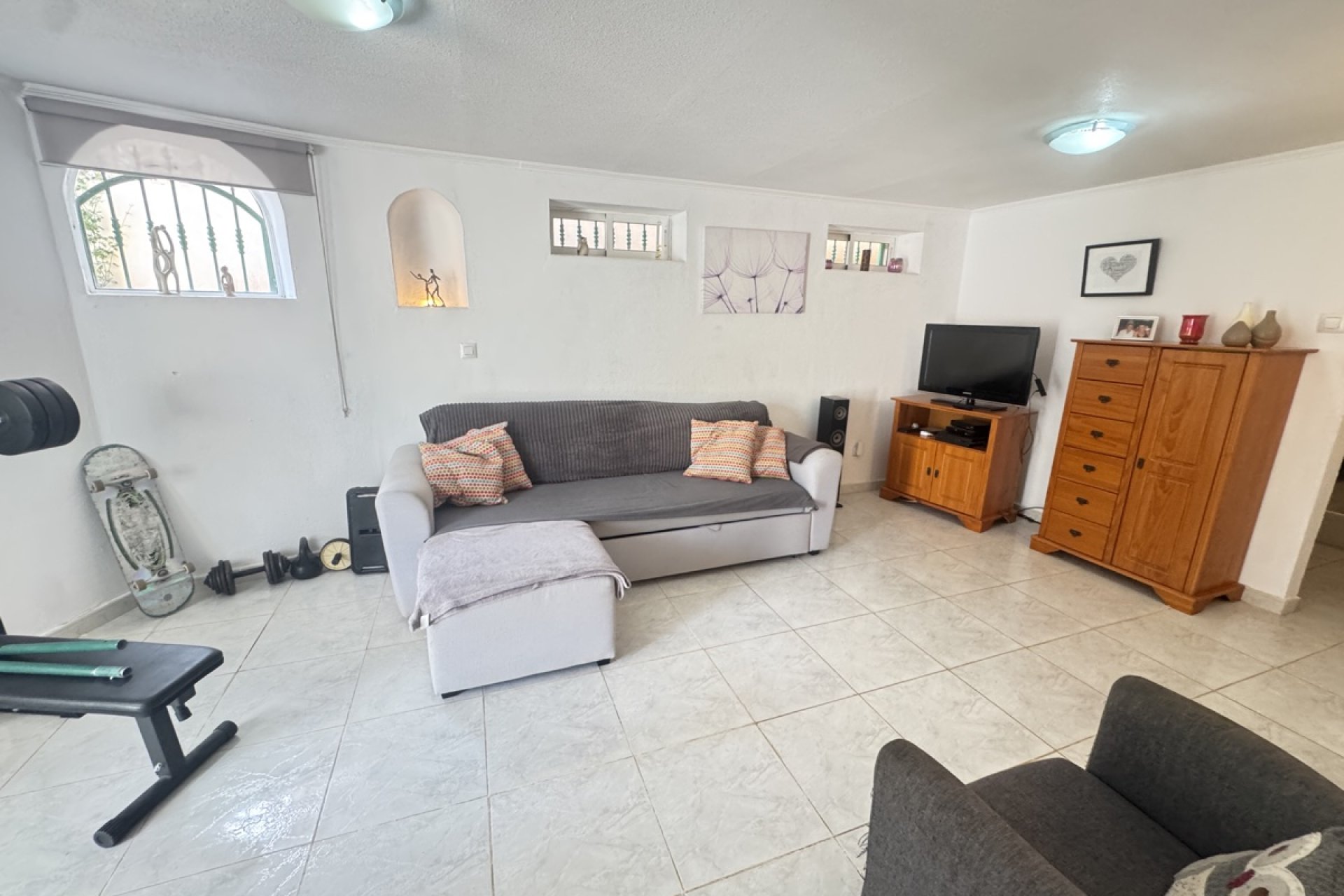 Resale - Villa -
Villamartin - Villamartín
