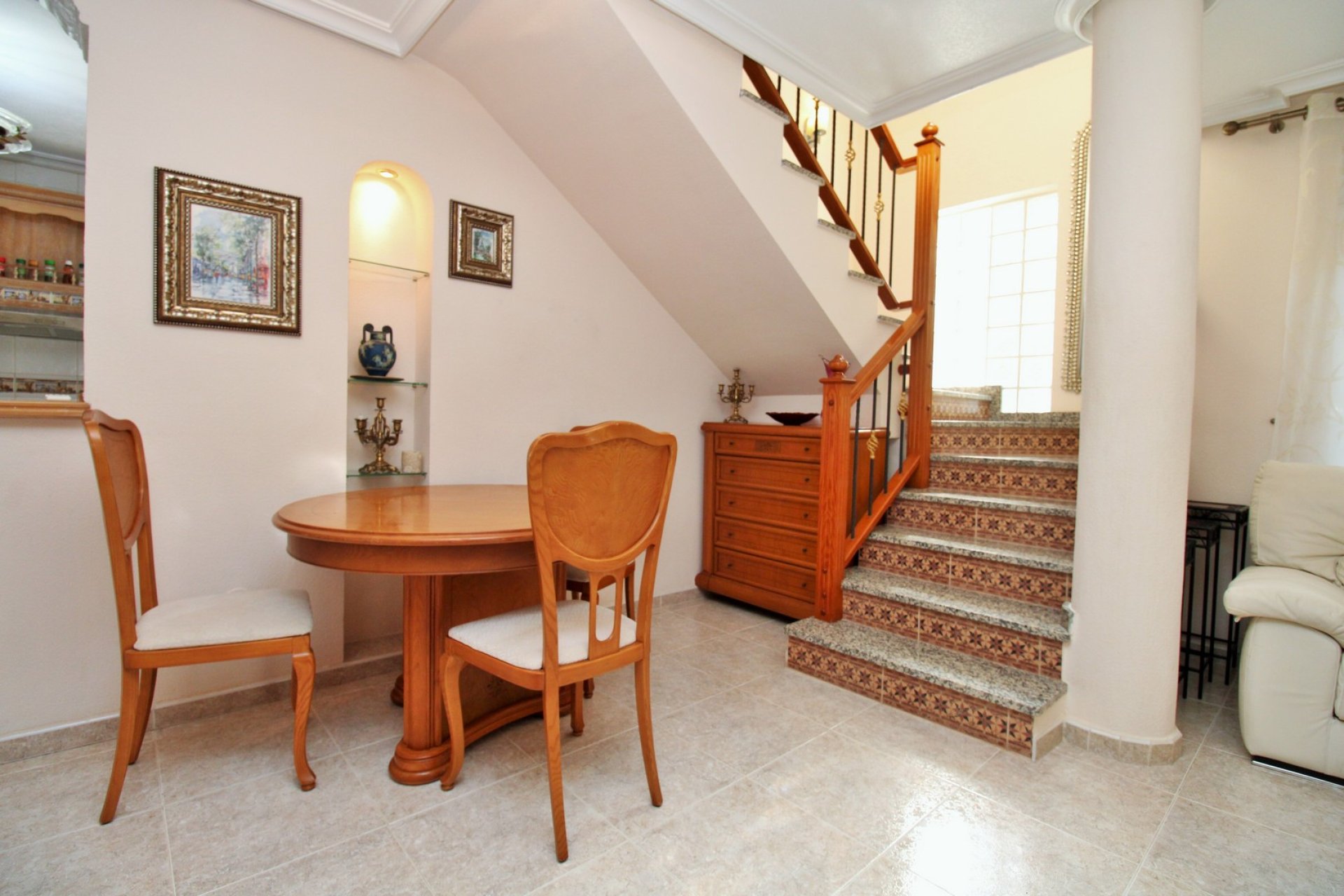 Resale - Villa -
Villamartin - Villamartín