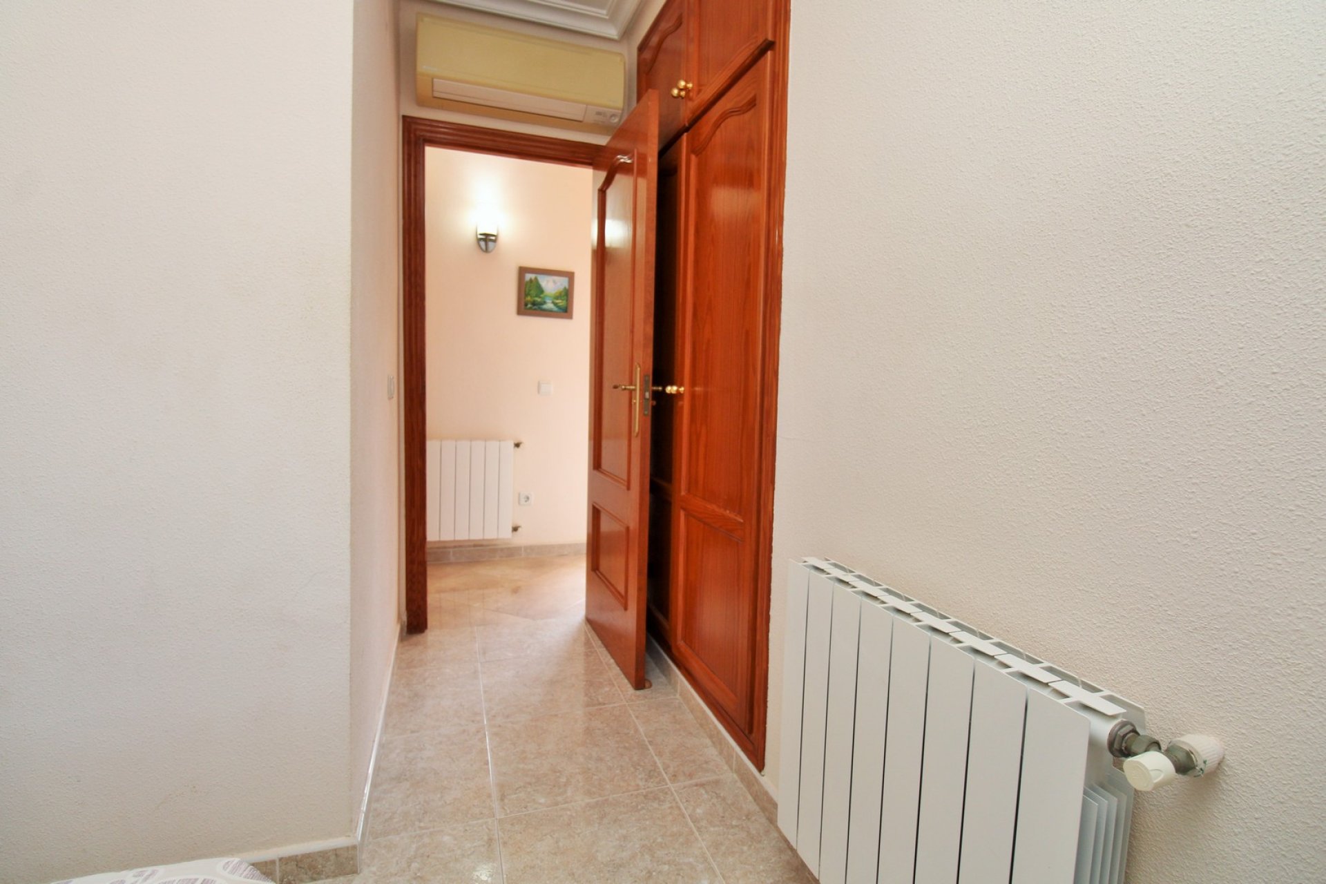 Resale - Villa -
Villamartin - Villamartín
